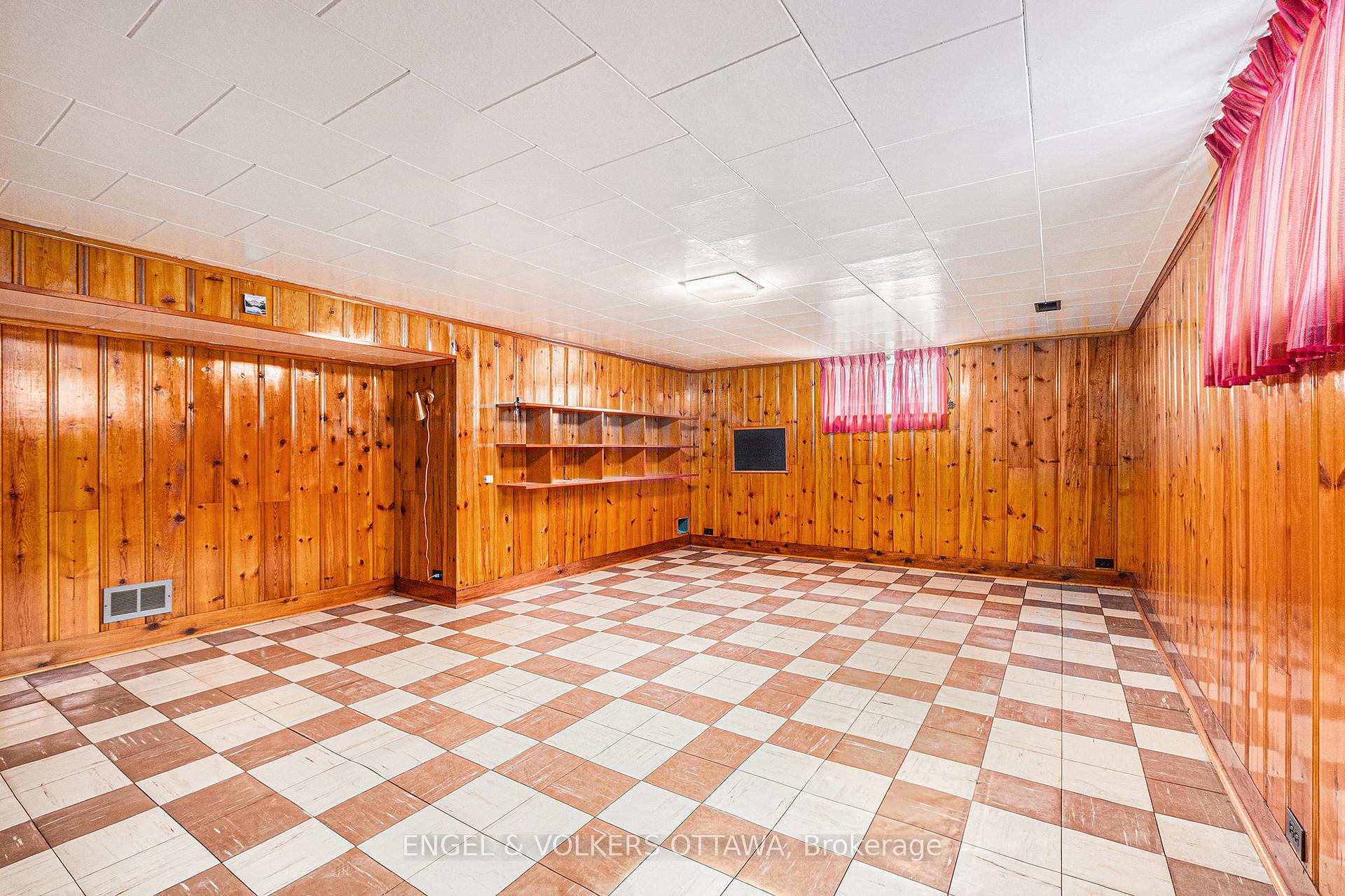 Photo 16 of 5491 West River Drive, Ottawa, Manotick Long Island & Nicholls Island — HOMEH