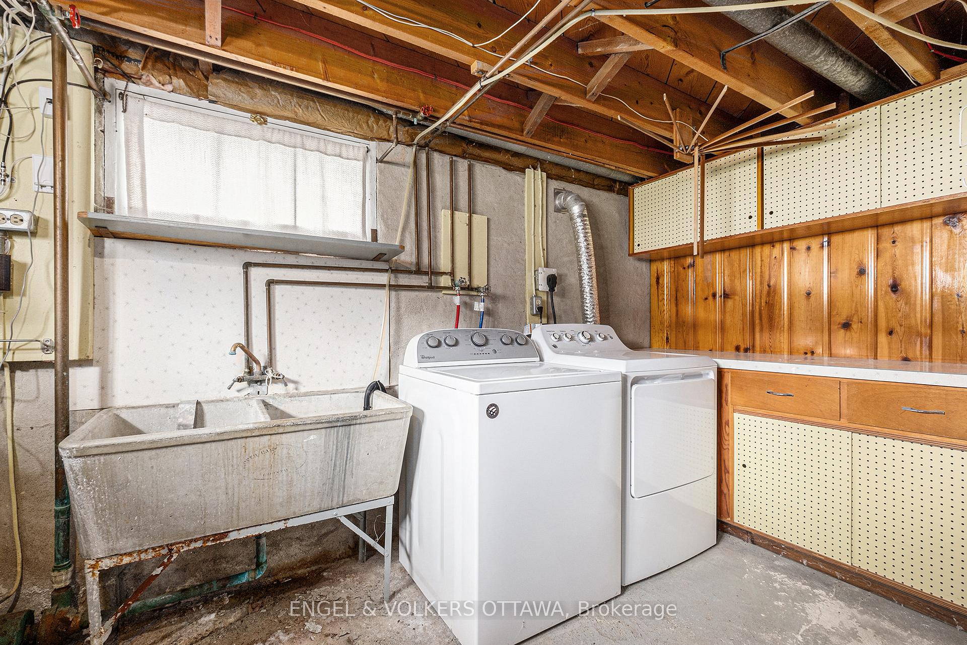 Photo 8 of 5491 West River Drive, Ottawa, Manotick Long Island & Nicholls Island — HOMEH