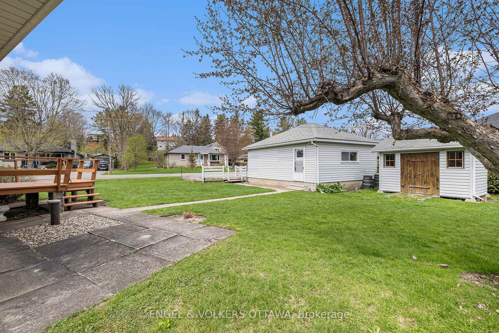 Photo 25 of 5491 West River Drive, Ottawa, Manotick Long Island & Nicholls Island — HOMEH