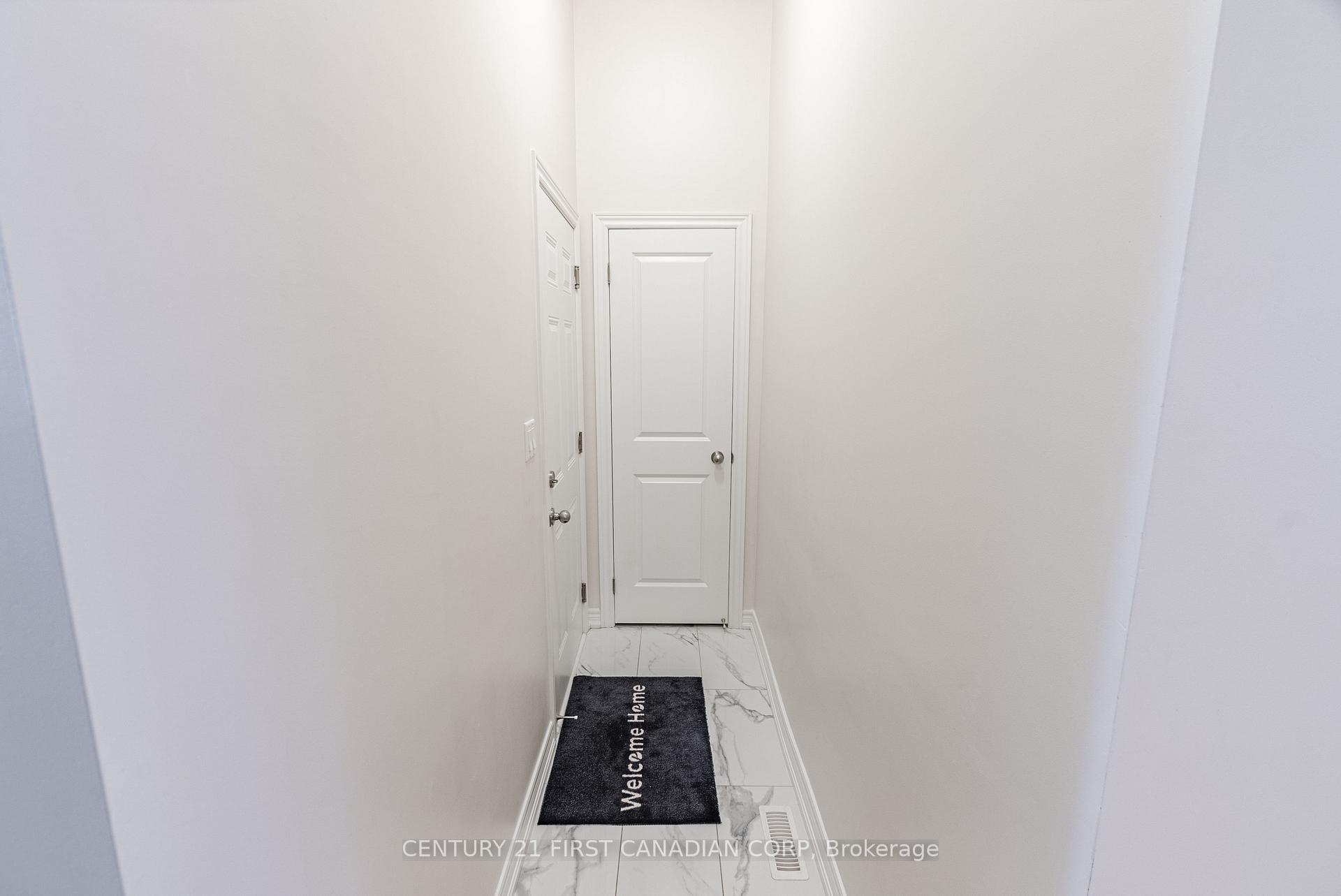 Photo 16 of 22 Ghent Drive, Vaughan, Kleinburg — HOMEH