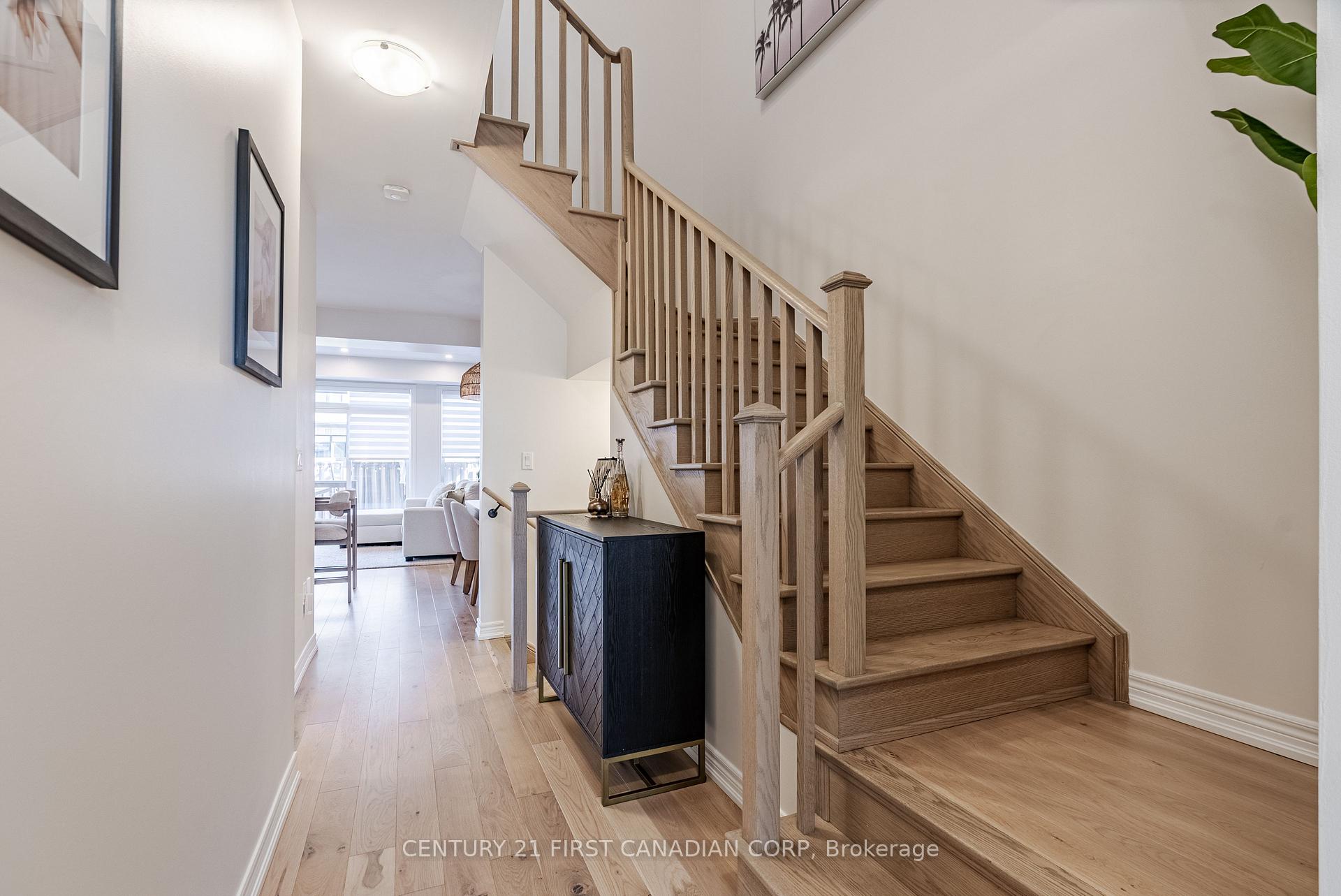 Photo 24 of 22 Ghent Drive, Vaughan, Kleinburg — HOMEH