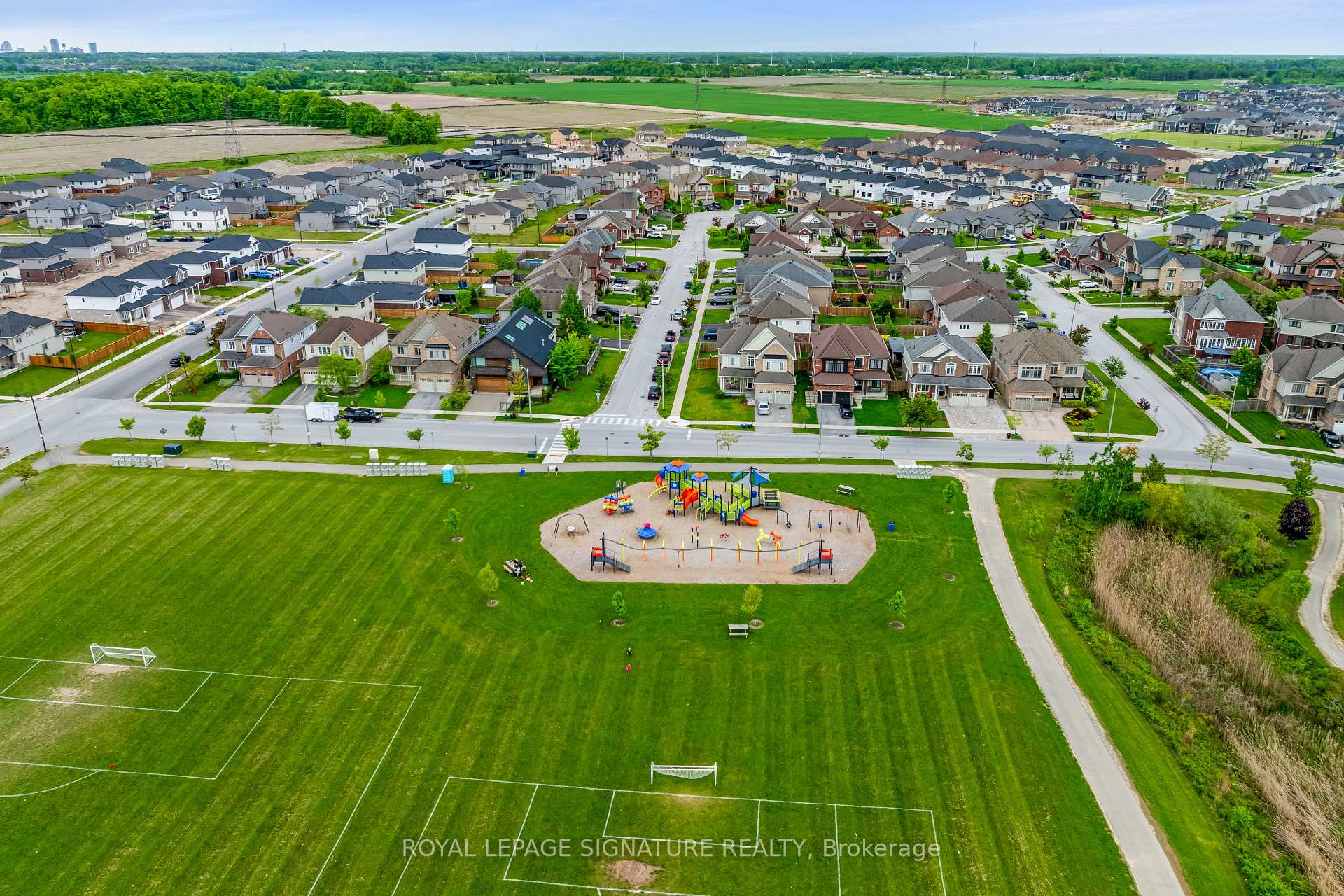 Photo 36 of 8 Miracle Way, Thorold, Rolling Meadows — HOMEH