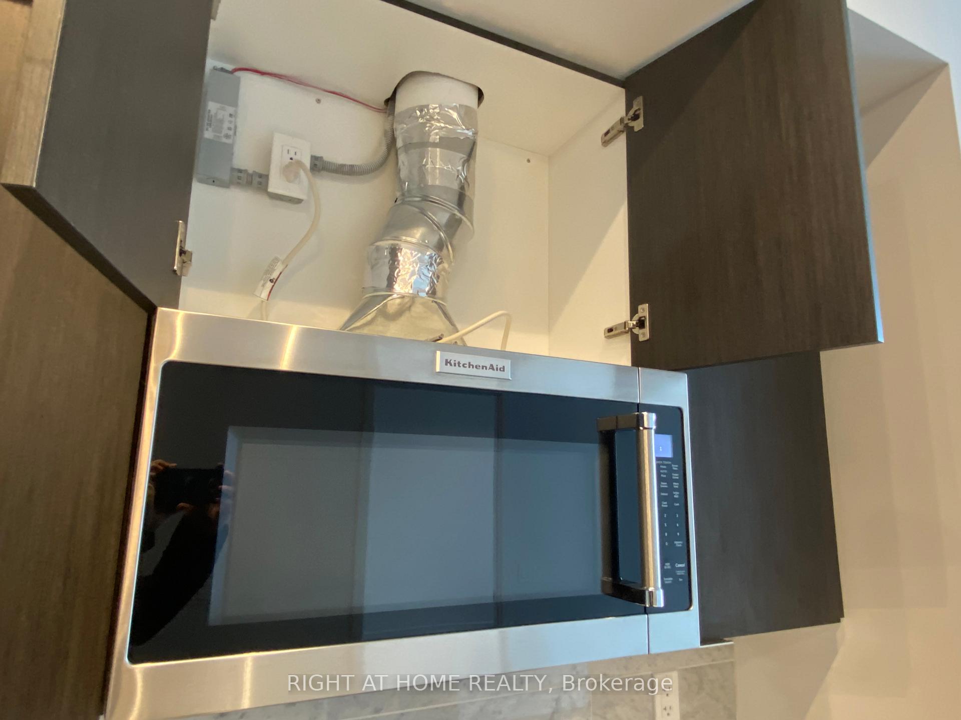 Photo 41 of Unit 2309, 38 Iannuzzi Street, Toronto, Niagara — HOMEH