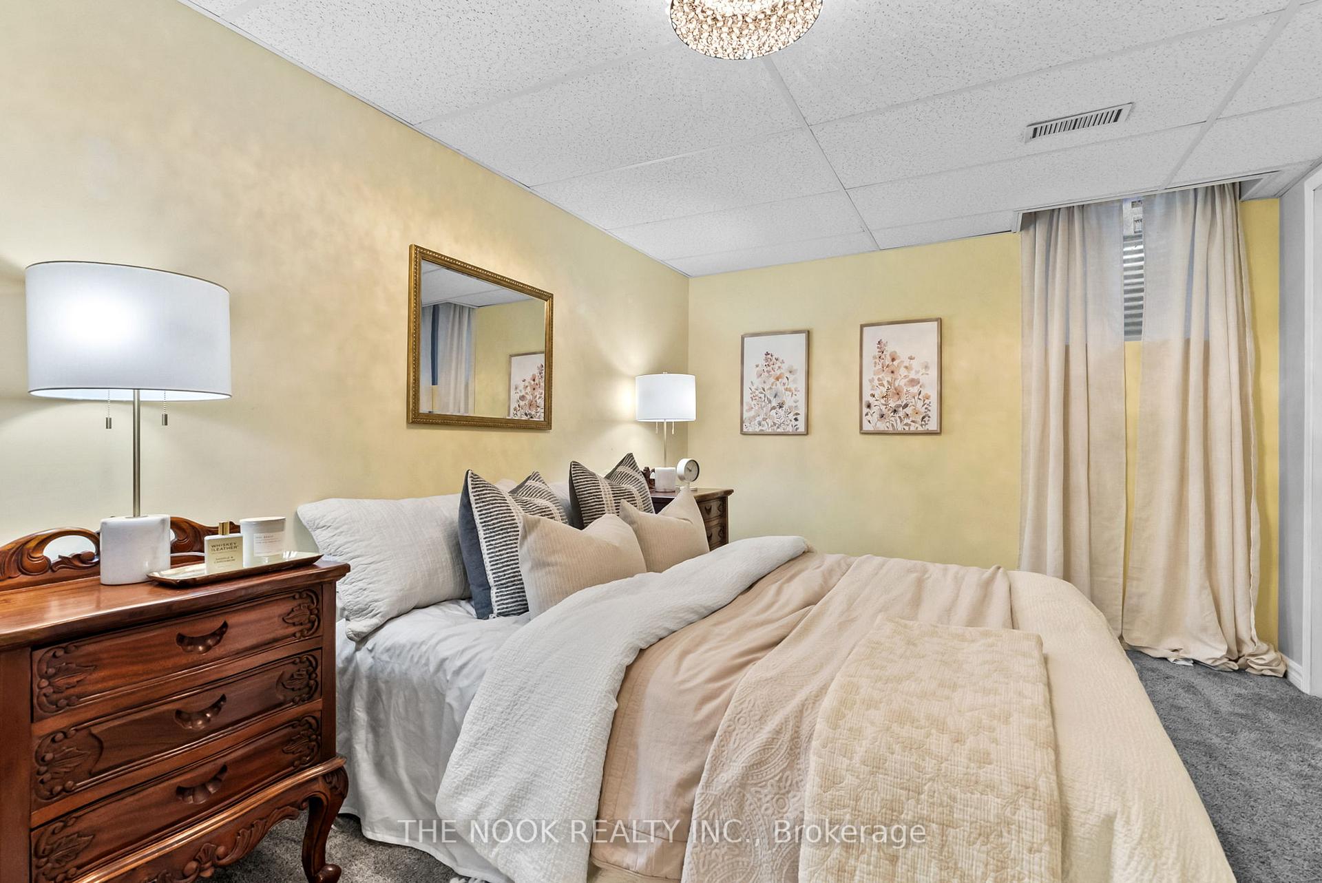 Photo 24 of 2 Ladd Court, Clarington, Bowmanville — HOMEH