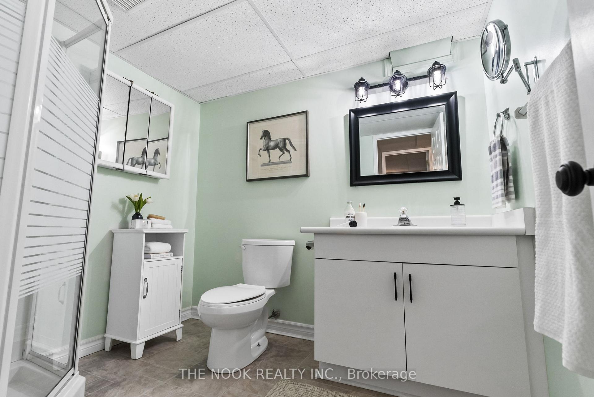 Photo 40 of 2 Ladd Court, Clarington, Bowmanville — HOMEH
