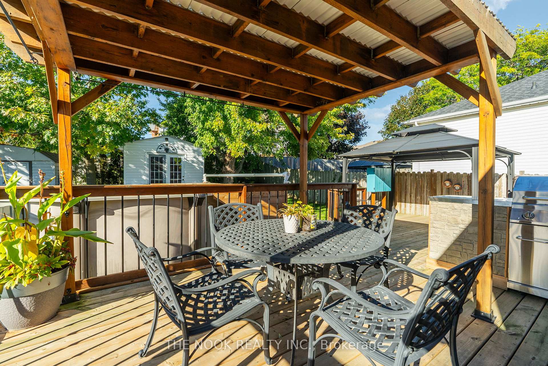 Photo 29 of 2 Ladd Court, Clarington, Bowmanville — HOMEH