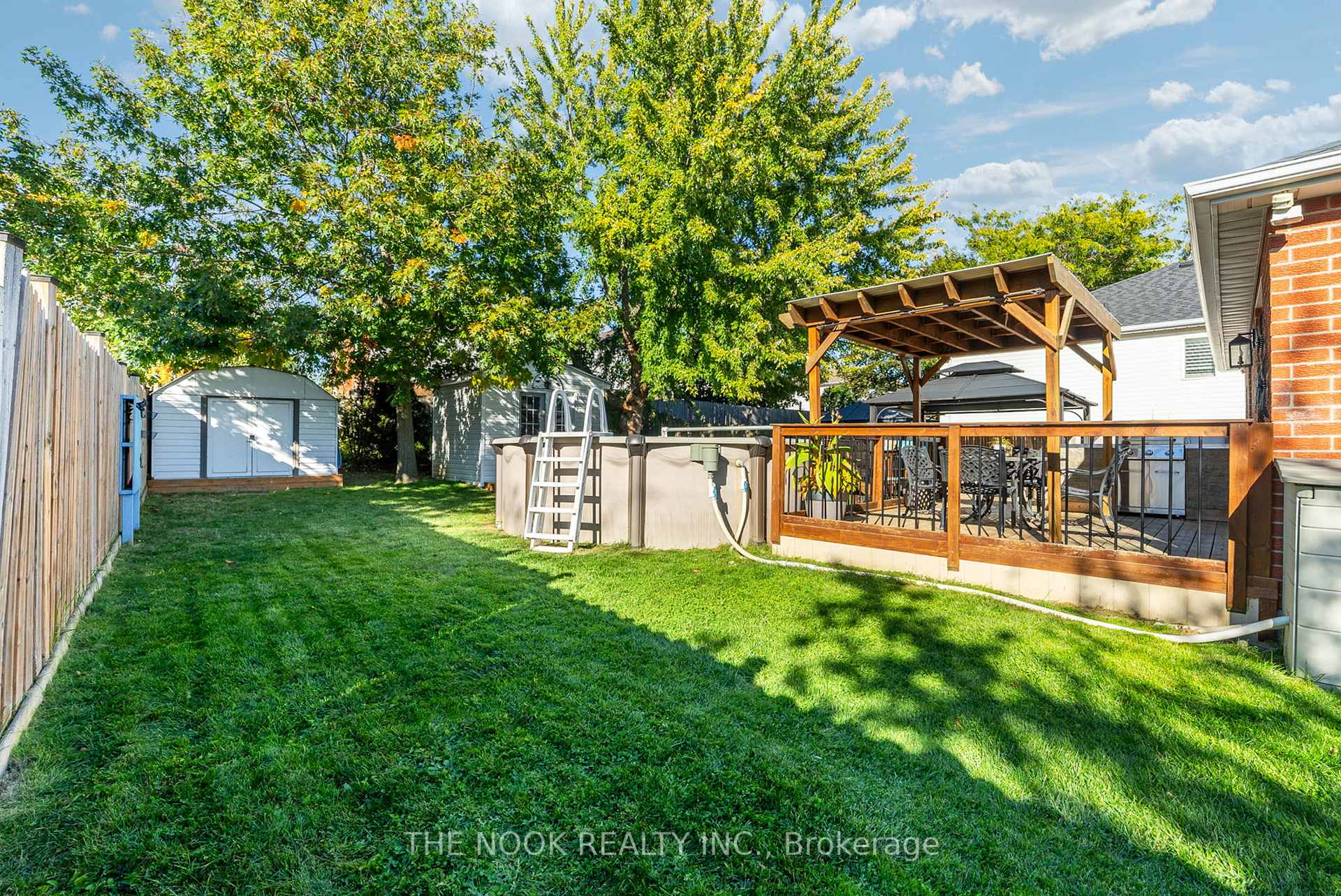 Photo 28 of 2 Ladd Court, Clarington, Bowmanville — HOMEH