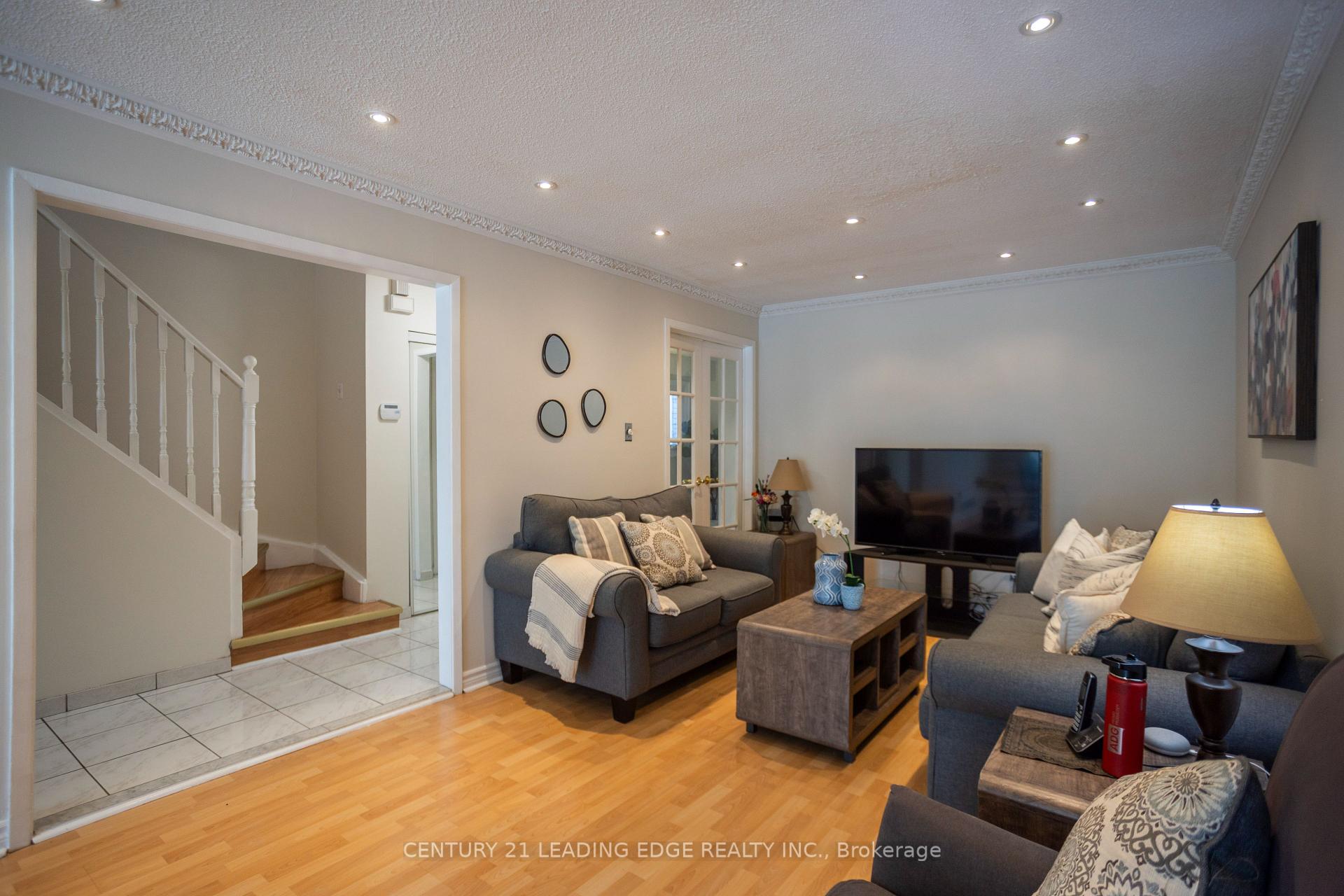 Photo 16 of 4 Sorrell Crescent, Markham, Milliken Mills East — HOMEH