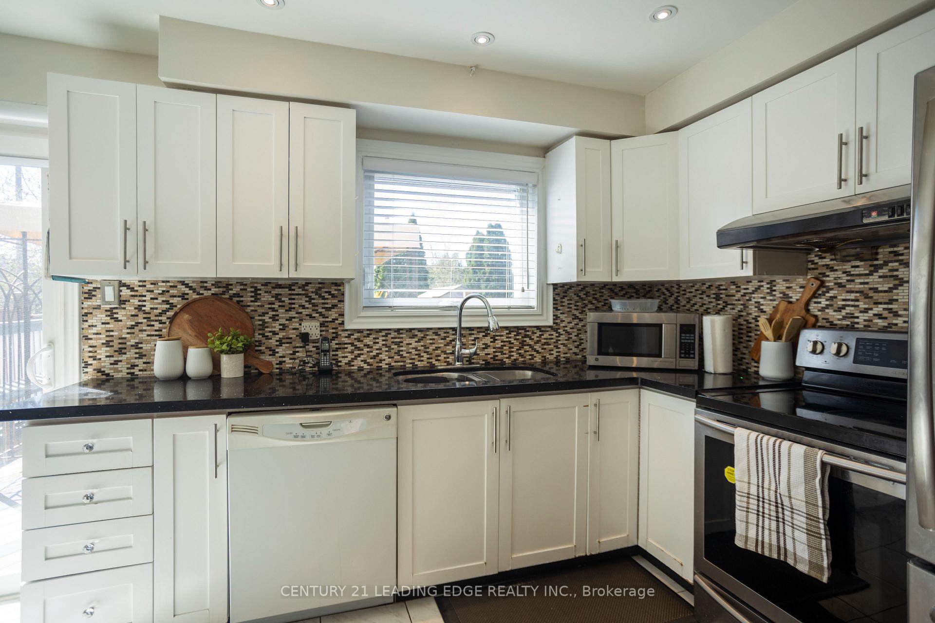 Photo 14 of 4 Sorrell Crescent, Markham, Milliken Mills East — HOMEH