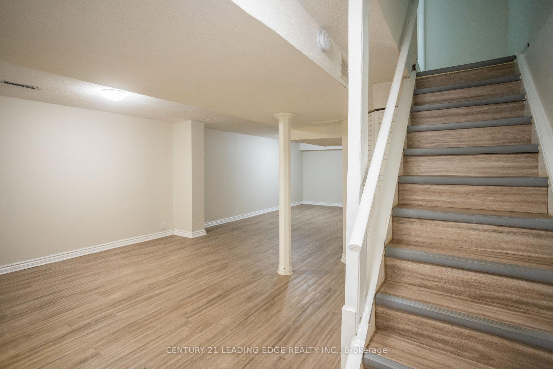 Photo 38 of 4 Sorrell Crescent, Markham, Milliken Mills East — HOMEH
