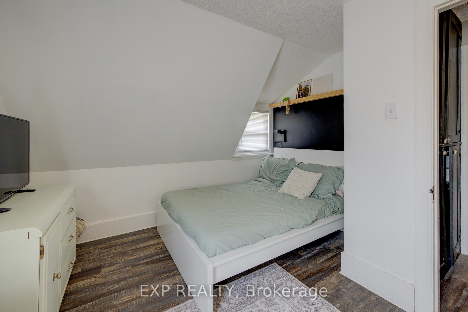 Photo 19 of 127 King Street, North Perth, Elma Twp — HOMEH