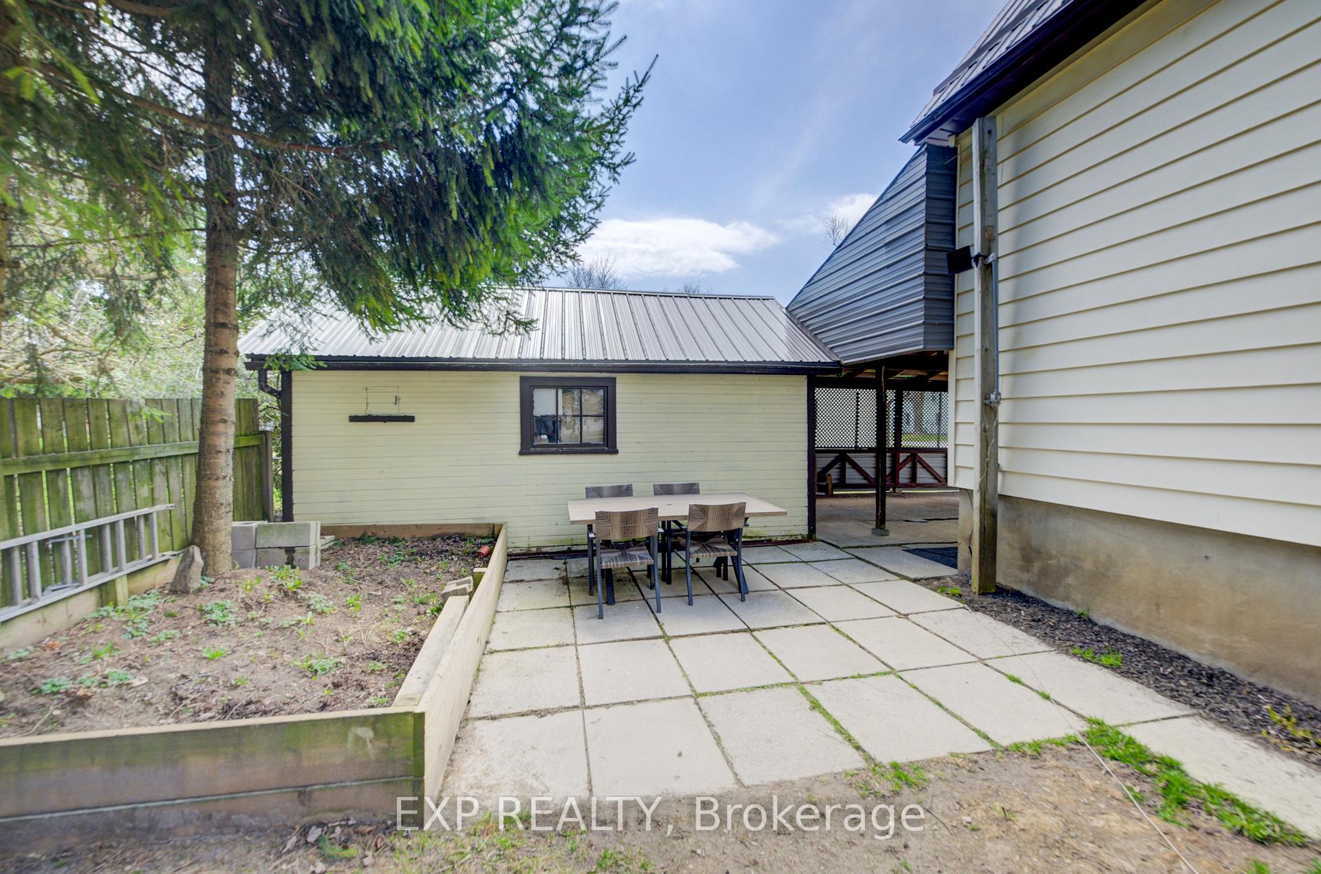 Photo 27 of 127 King Street, North Perth, Elma Twp — HOMEH