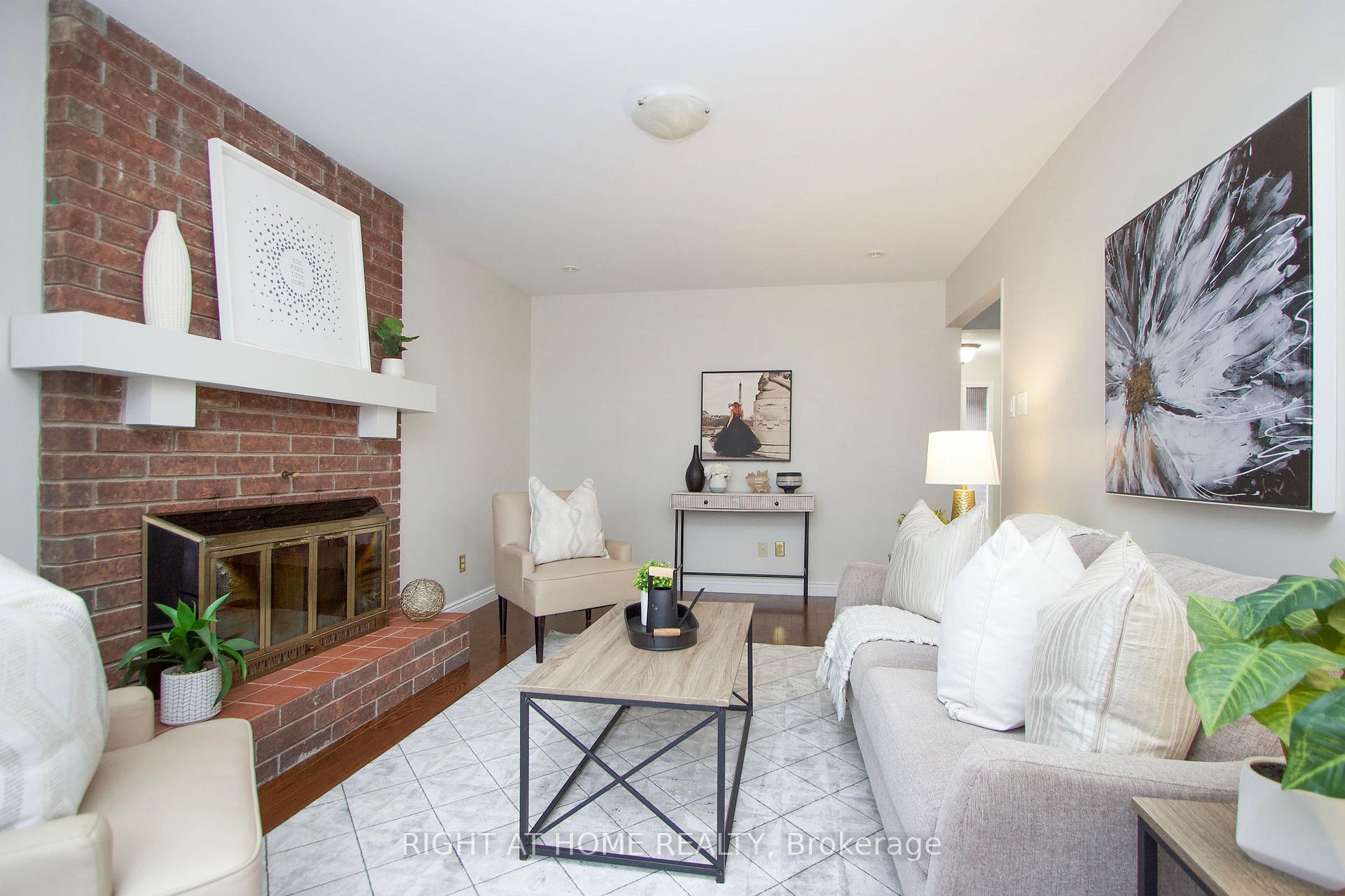 Photo 28 of 393 Brookridge Gate N, Pickering, Rougemount — HOMEH