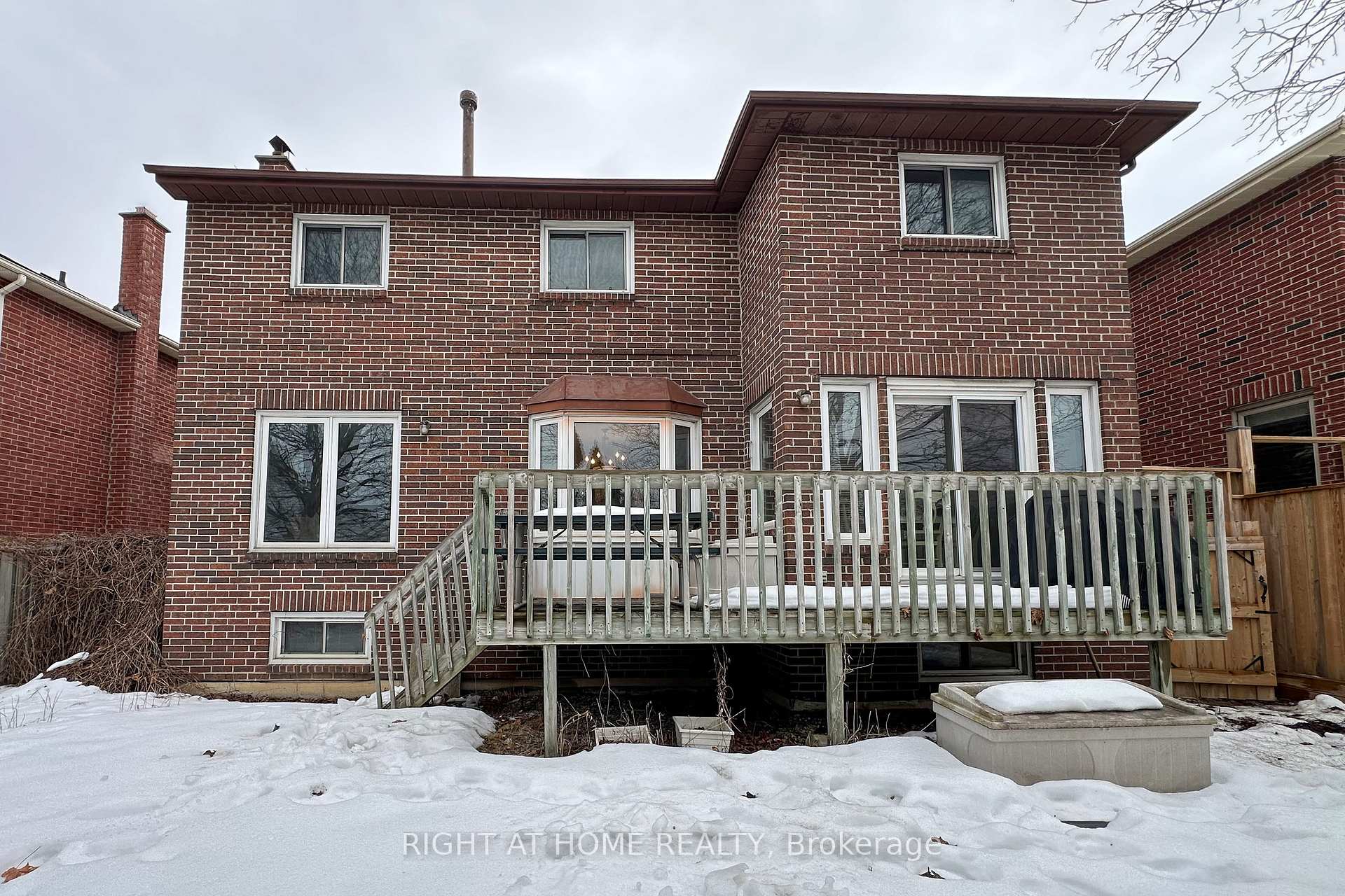 Photo 26 of 393 Brookridge Gate N, Pickering, Rougemount — HOMEH