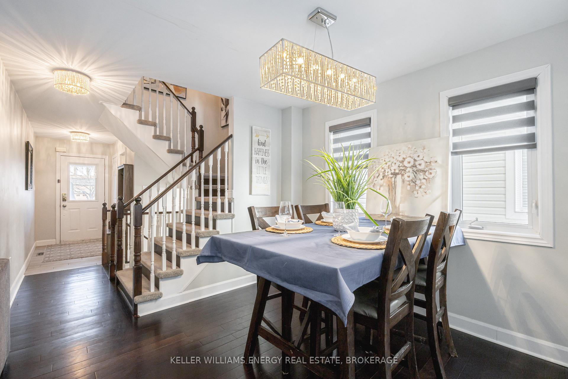 Photo 7 of 112 Rich Crescent, Whitby, Williamsburg — HOMEH