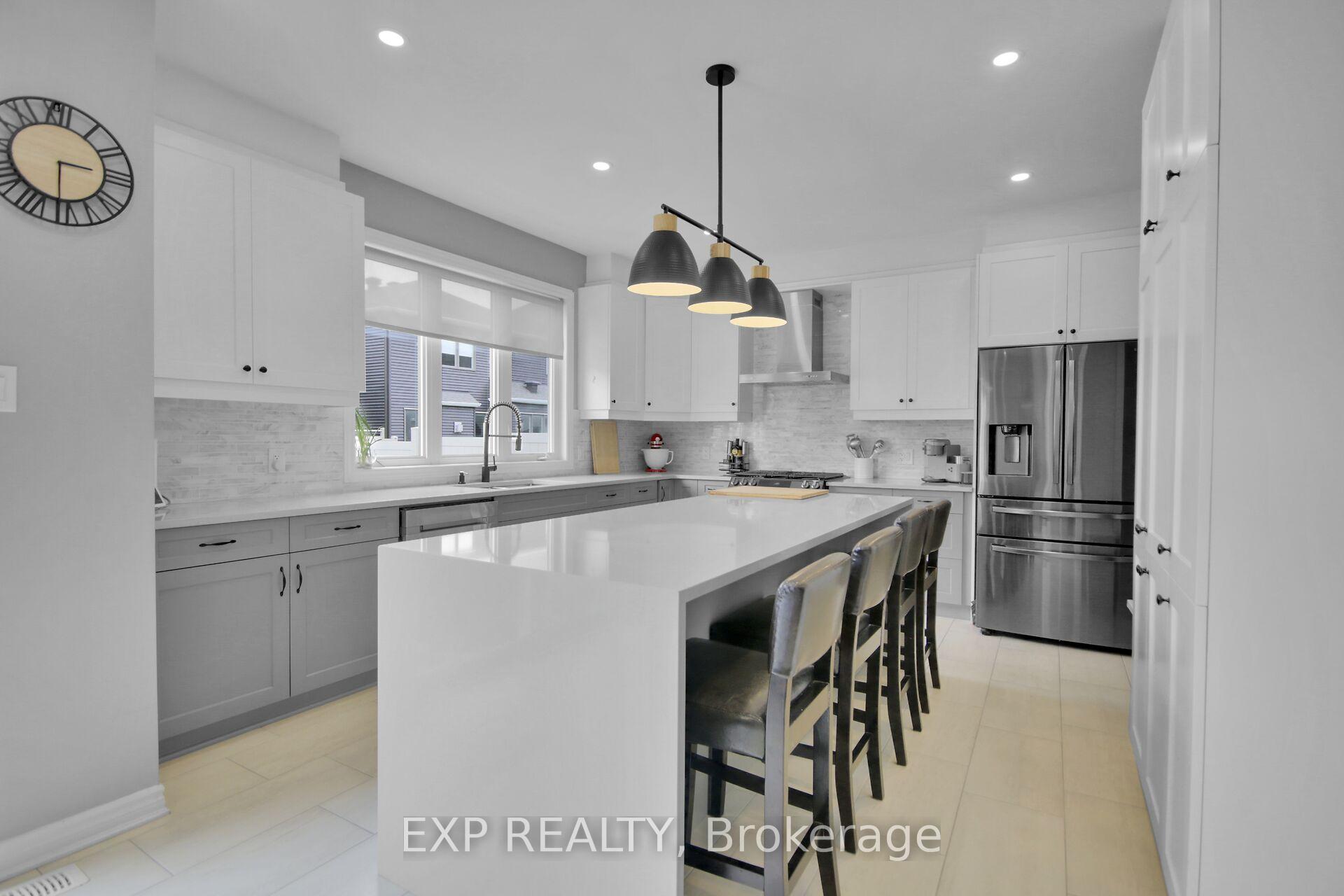 Photo 11 of 758 Derreen Avenue, Ottawa, Stittsville (North) — HOMEH