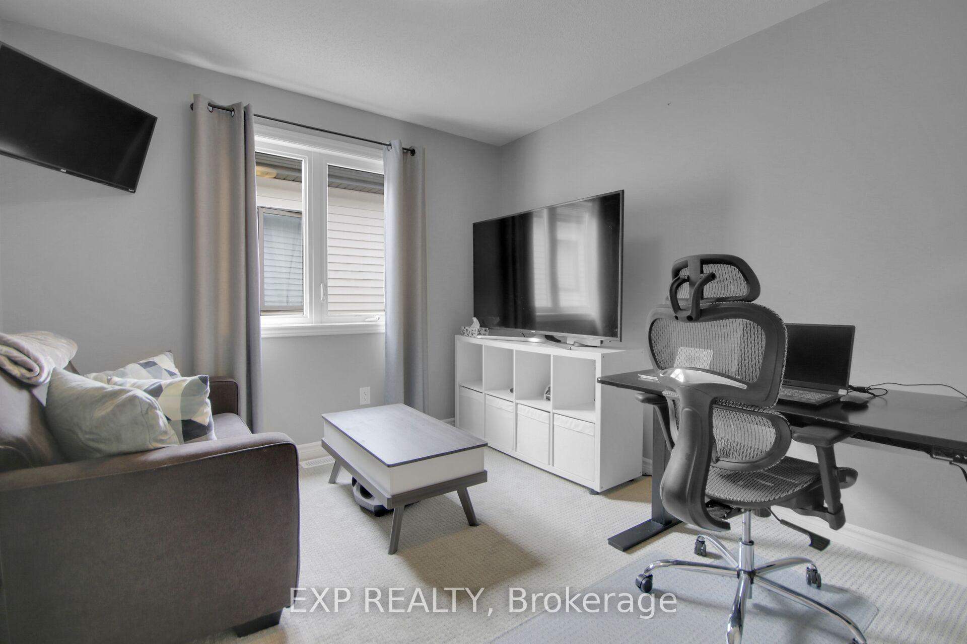 Photo 17 of 758 Derreen Avenue, Ottawa, Stittsville (North) — HOMEH