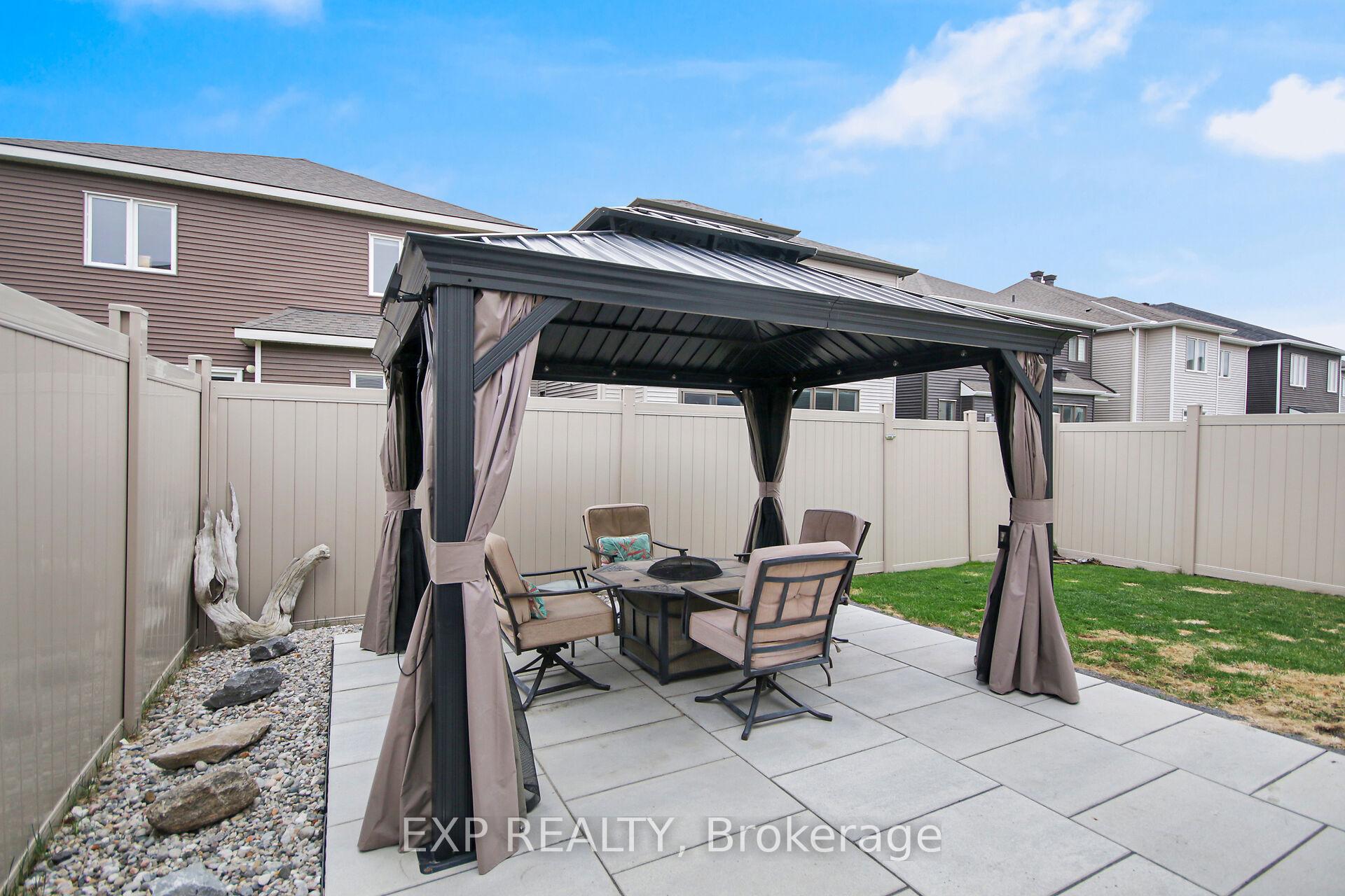 Photo 26 of 758 Derreen Avenue, Ottawa, Stittsville (North) — HOMEH