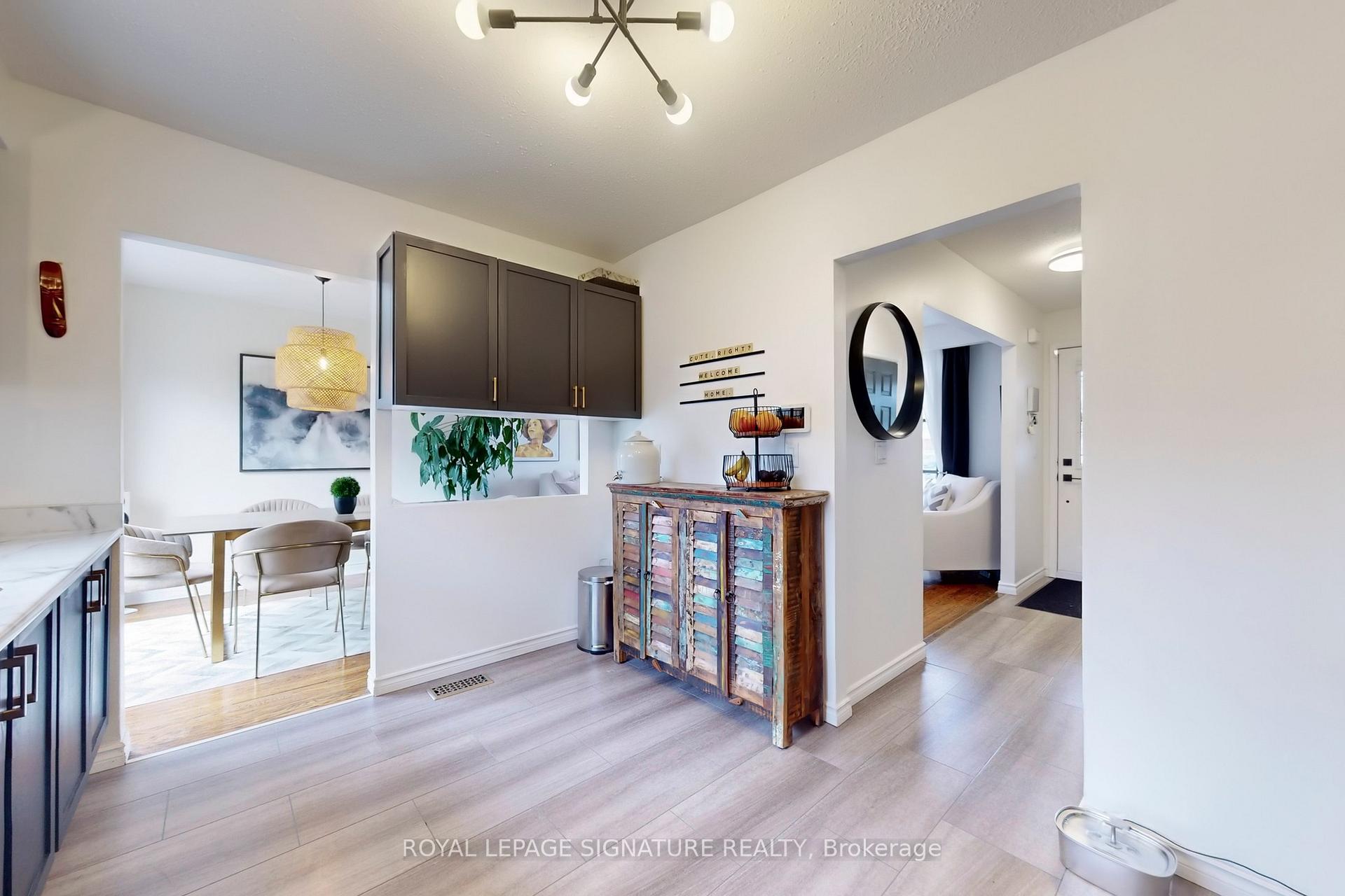 Photo 6 of 552 Tennyson Avenue, Oshawa, Donevan — HOMEH