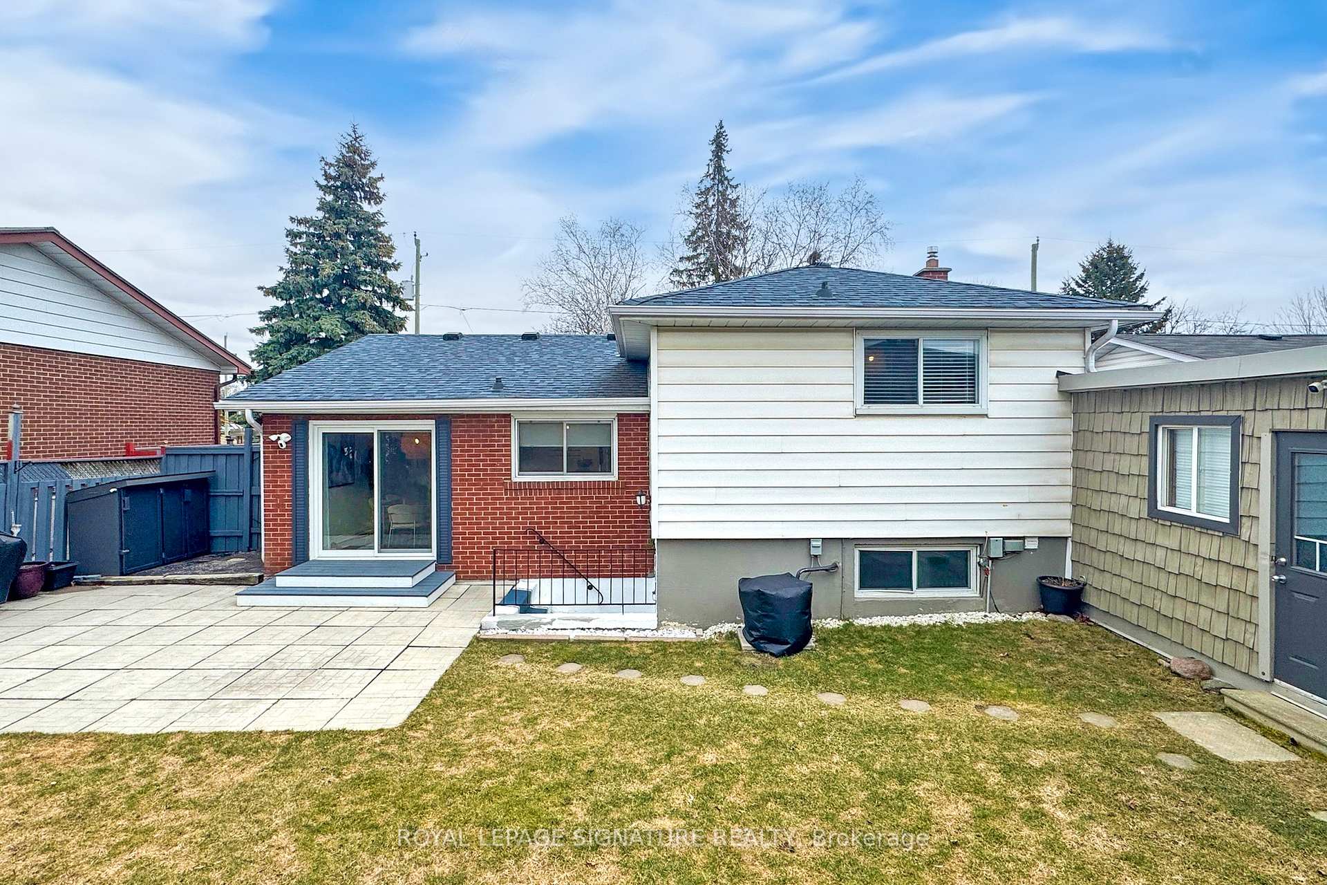 Photo 25 of 552 Tennyson Avenue, Oshawa, Donevan — HOMEH