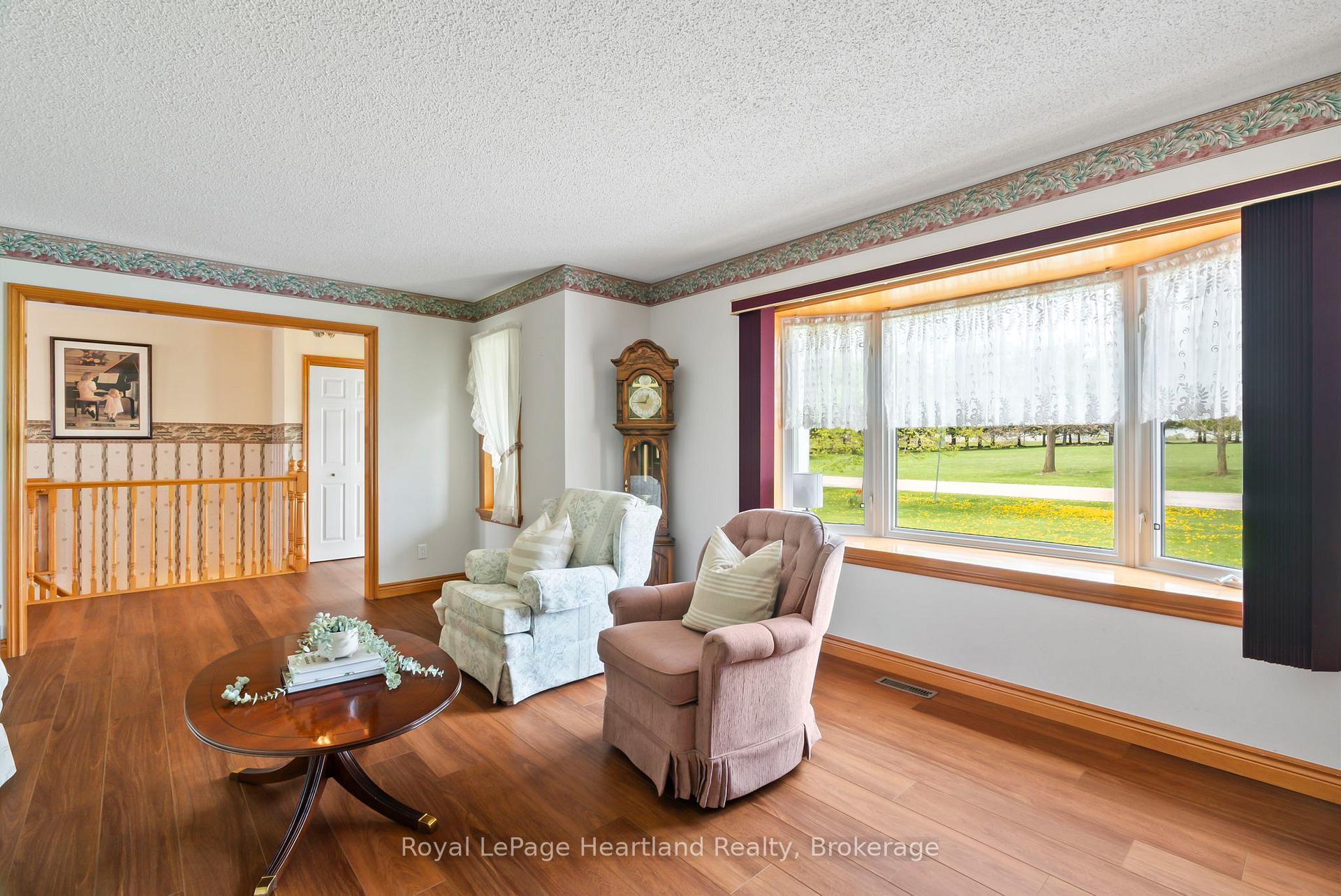 Photo 10 of 73 Allan Street W, Minto — HOMEH