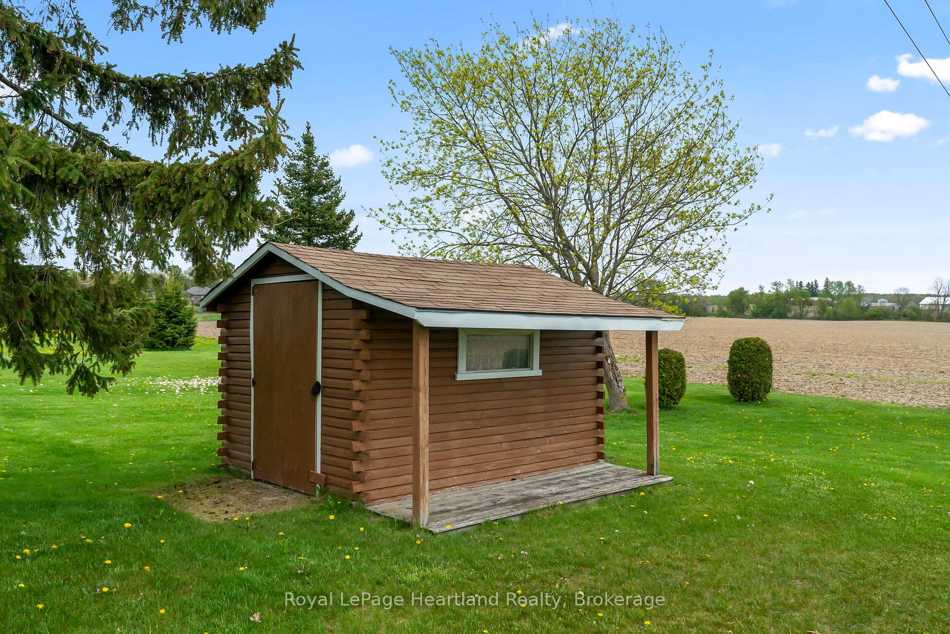 Photo 35 of 73 Allan Street W, Minto — HOMEH