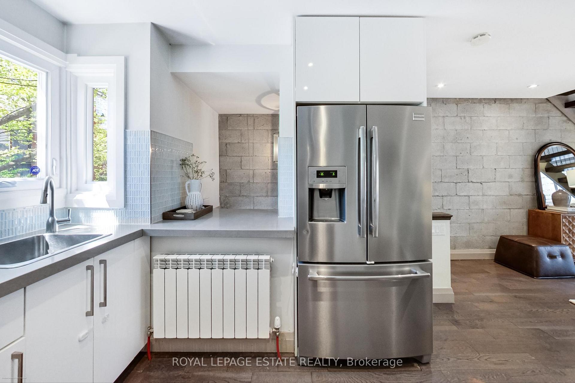 Photo 2 of 243 Ontario Street, Toronto, Moss Park — HOMEH