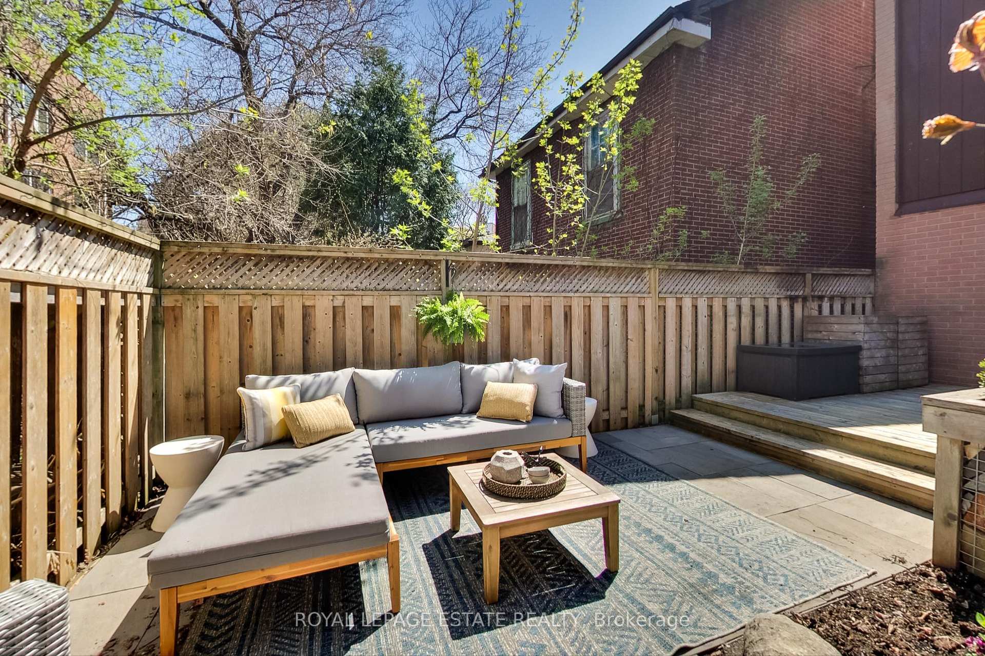 Photo 21 of 243 Ontario Street, Toronto, Moss Park — HOMEH