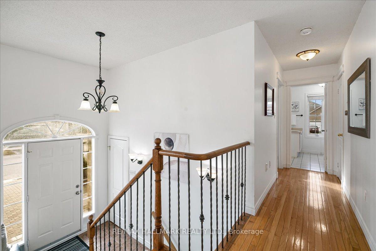 Photo 42 of 143 Hanmer Street E, Barrie, East Bayfield — HOMEH