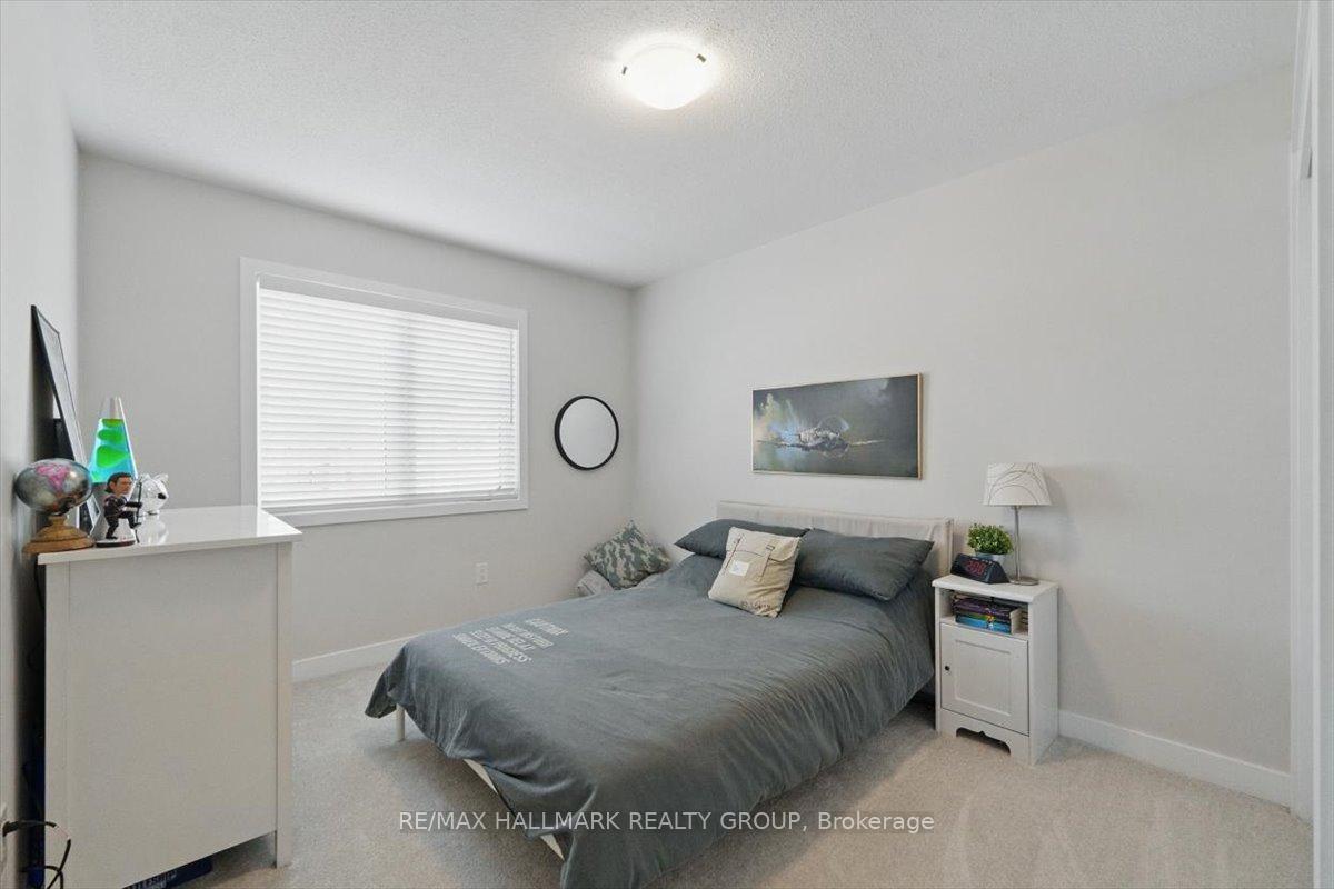 Photo 18 of 509 Oldenburg Avenue, Ottawa, Btwn Franktown Rd. & Fallowfield Rd. — HOMEH