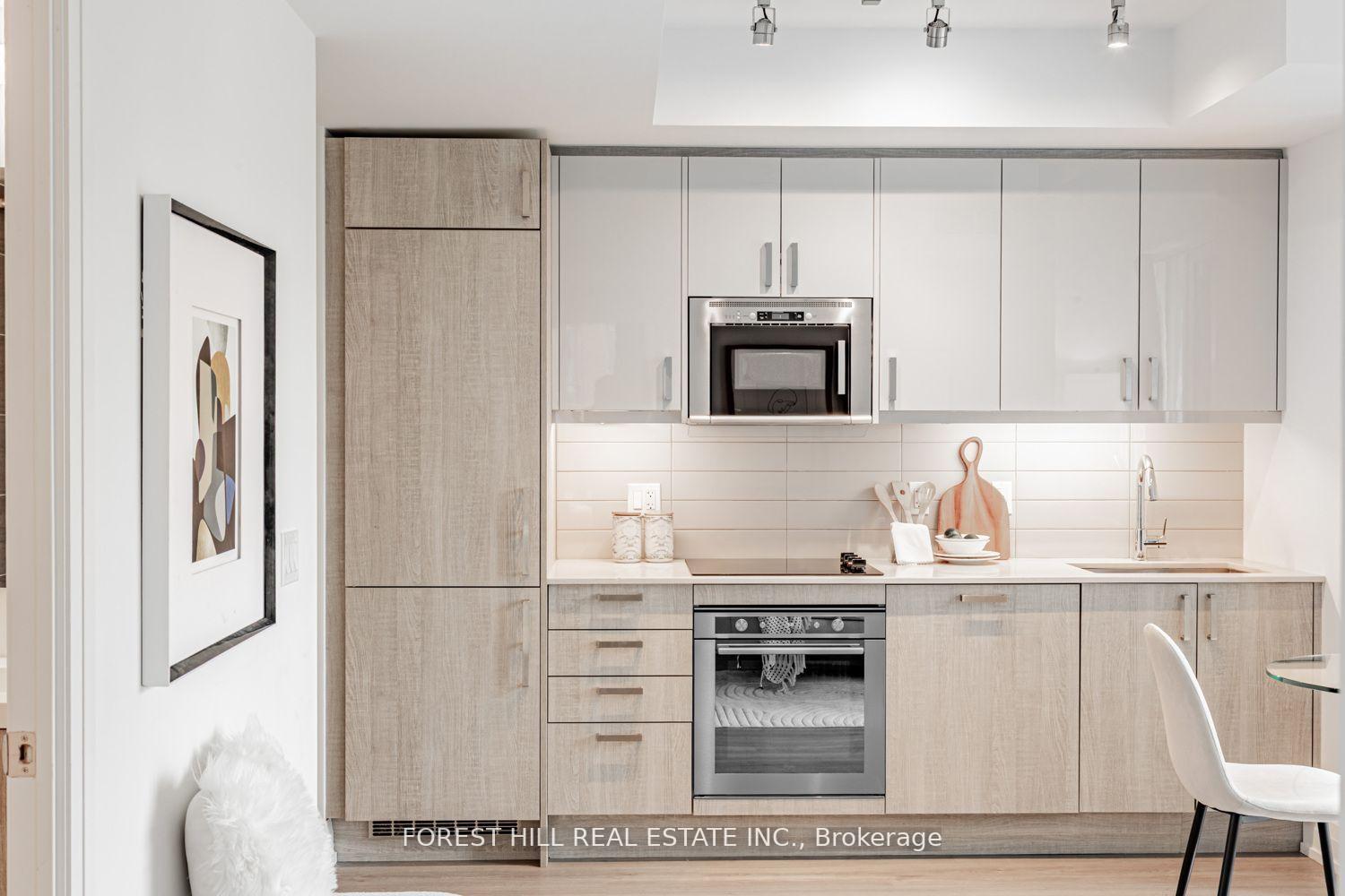 Photo 4 of Unit 1109, 77 Mutual Street, Toronto, Church-Yonge Corridor — HOMEH