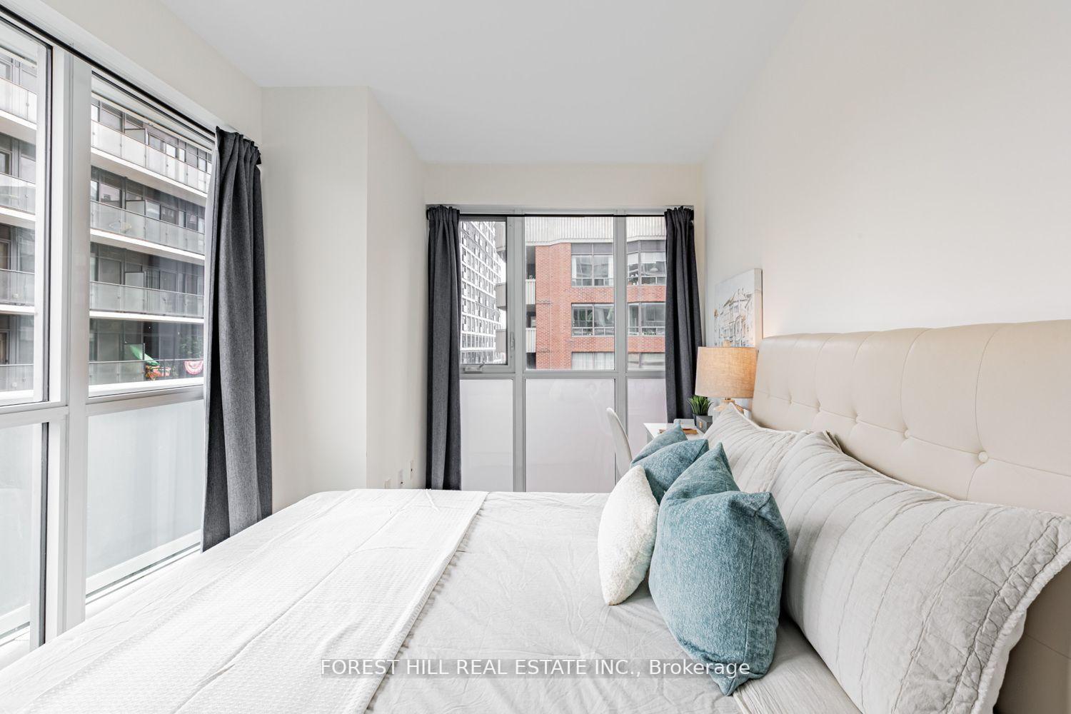 Photo 10 of Unit 1109, 77 Mutual Street, Toronto, Church-Yonge Corridor — HOMEH