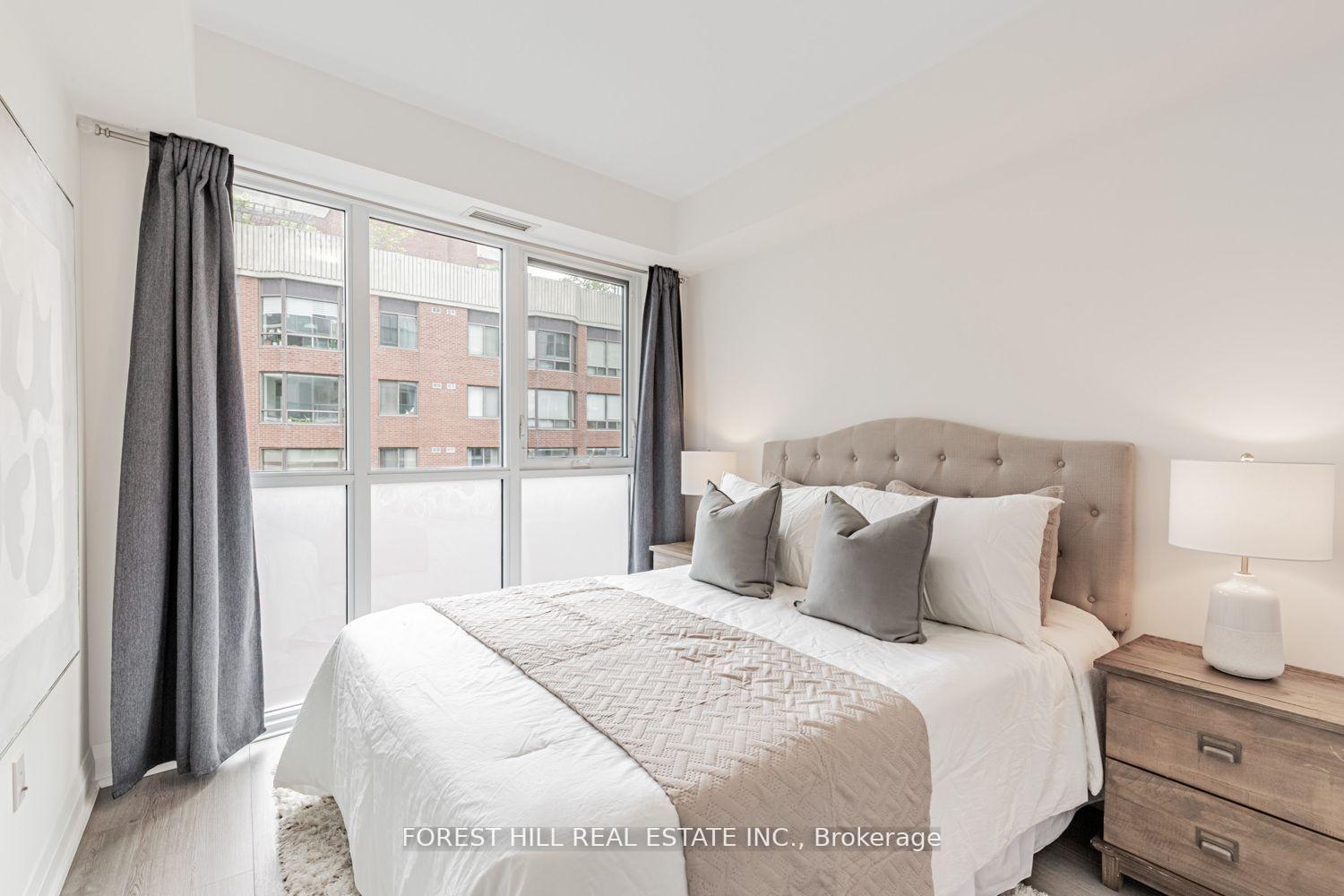 Photo 8 of Unit 1109, 77 Mutual Street, Toronto, Church-Yonge Corridor — HOMEH