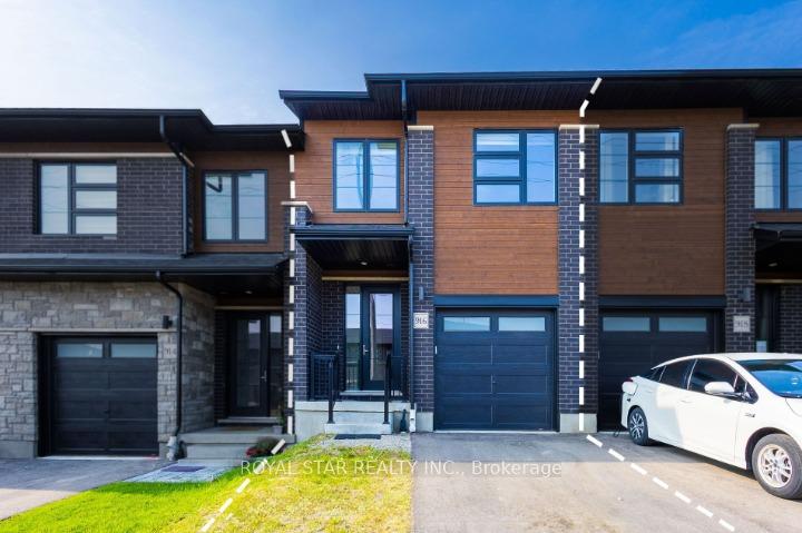 Photo 2 of 916 Robert Ferrie Drive, Kitchener, Doon South — HOMEH