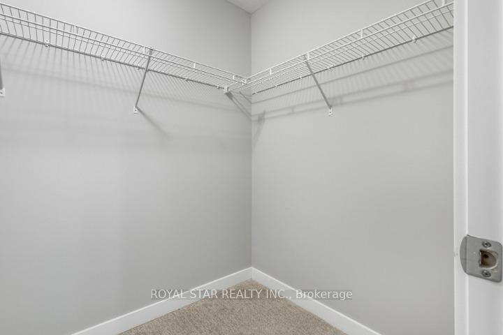 Photo 23 of 916 Robert Ferrie Drive, Kitchener, Doon South — HOMEH