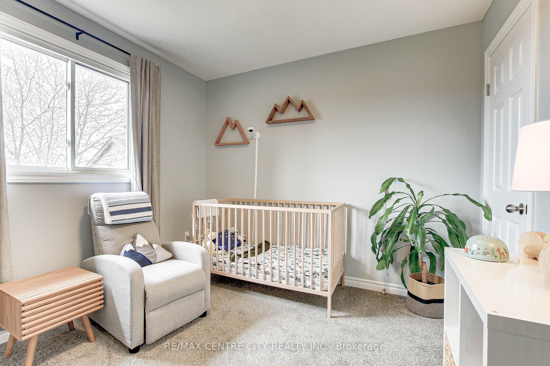 Photo 28 of 18 Circlewood Drive, St. Thomas — HOMEH