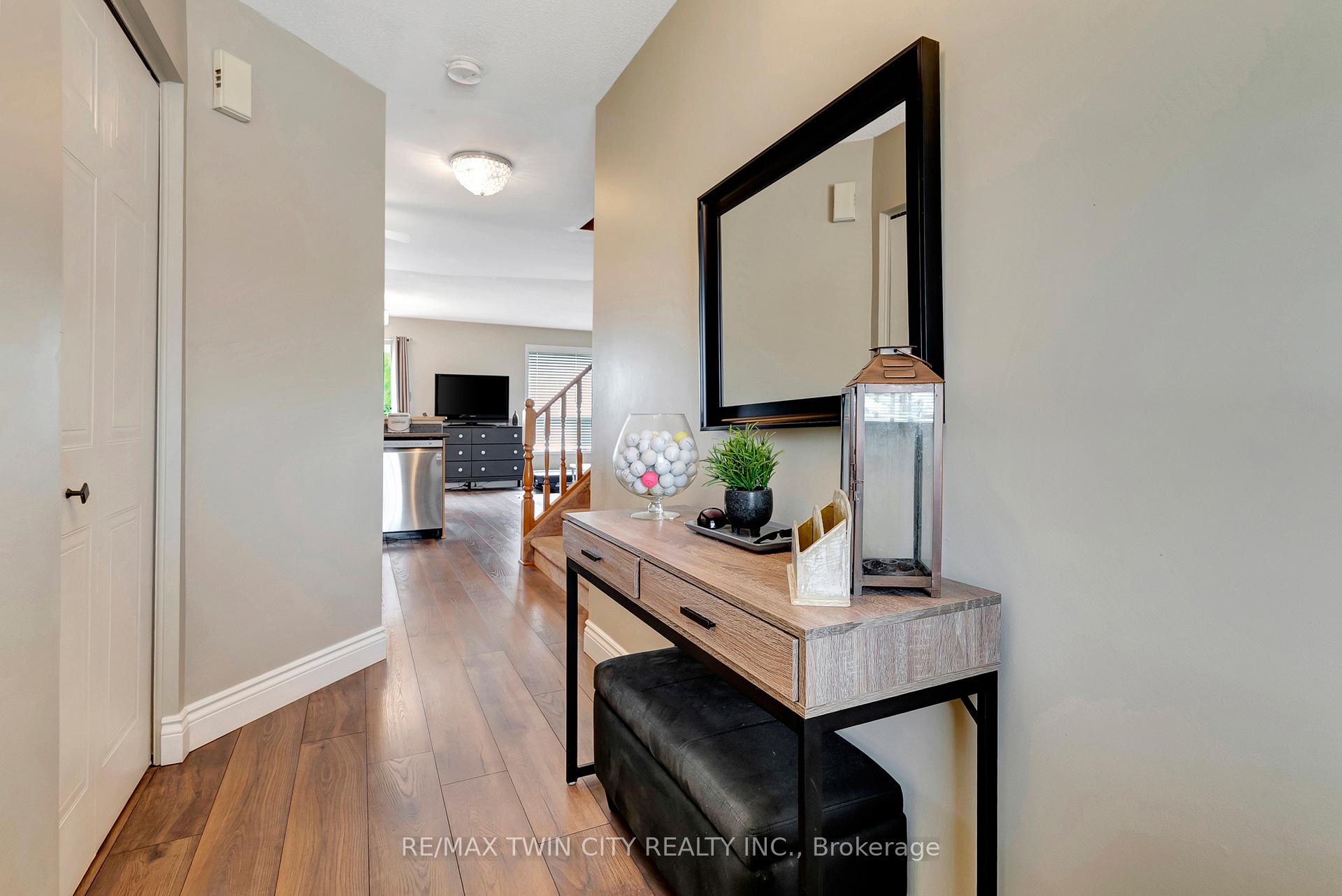 Photo 3 of 775 Angler Way, Waterloo — HOMEH