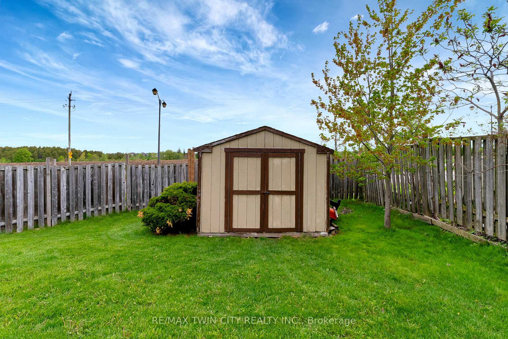 Photo 34 of 775 Angler Way, Waterloo — HOMEH