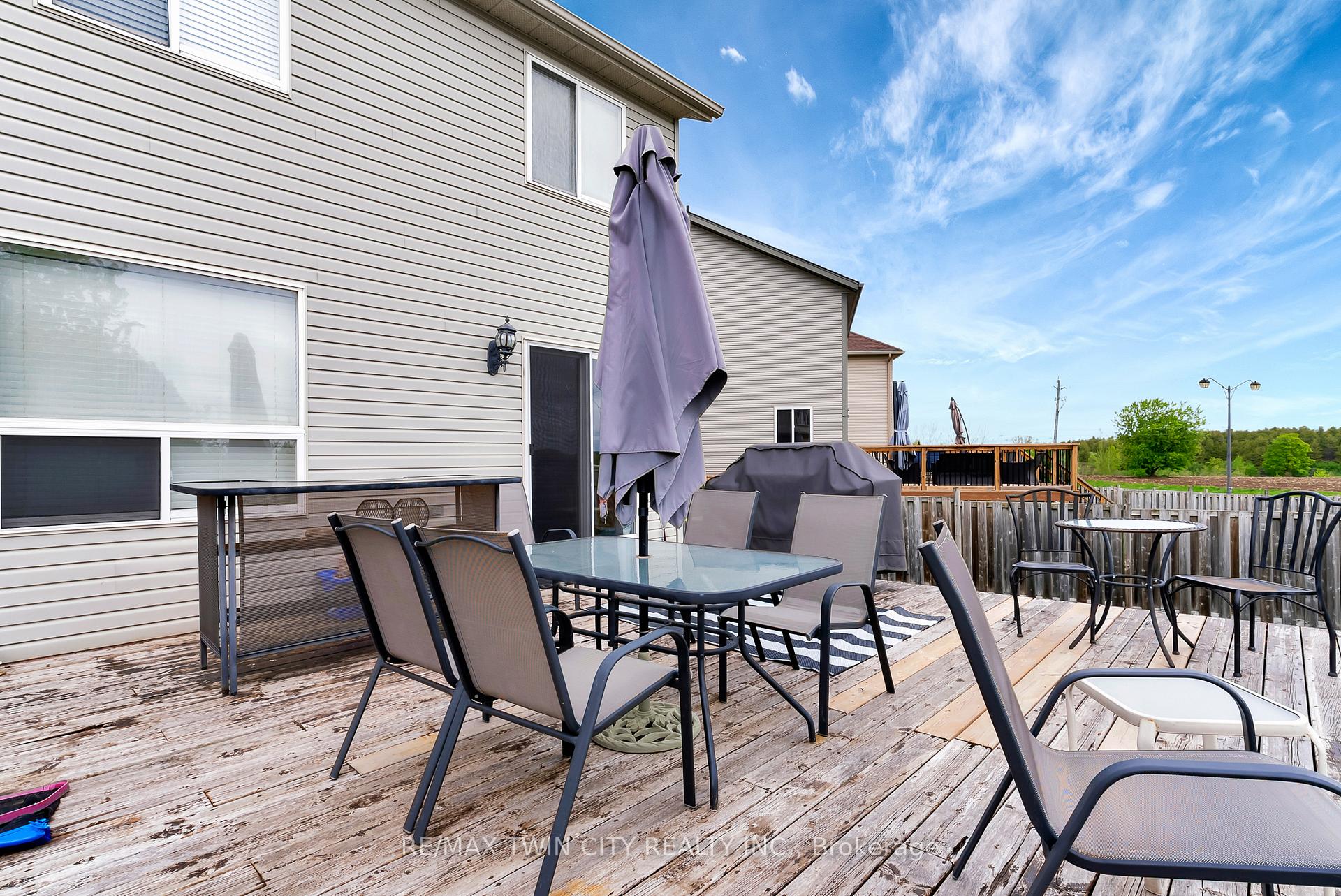 Photo 41 of 775 Angler Way, Waterloo — HOMEH