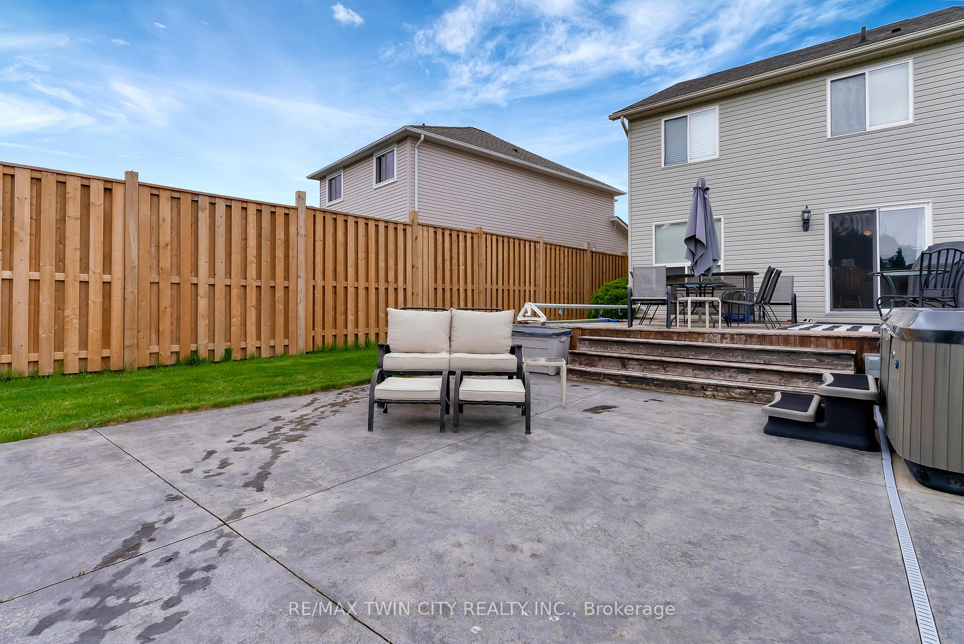 Photo 42 of 775 Angler Way, Waterloo — HOMEH