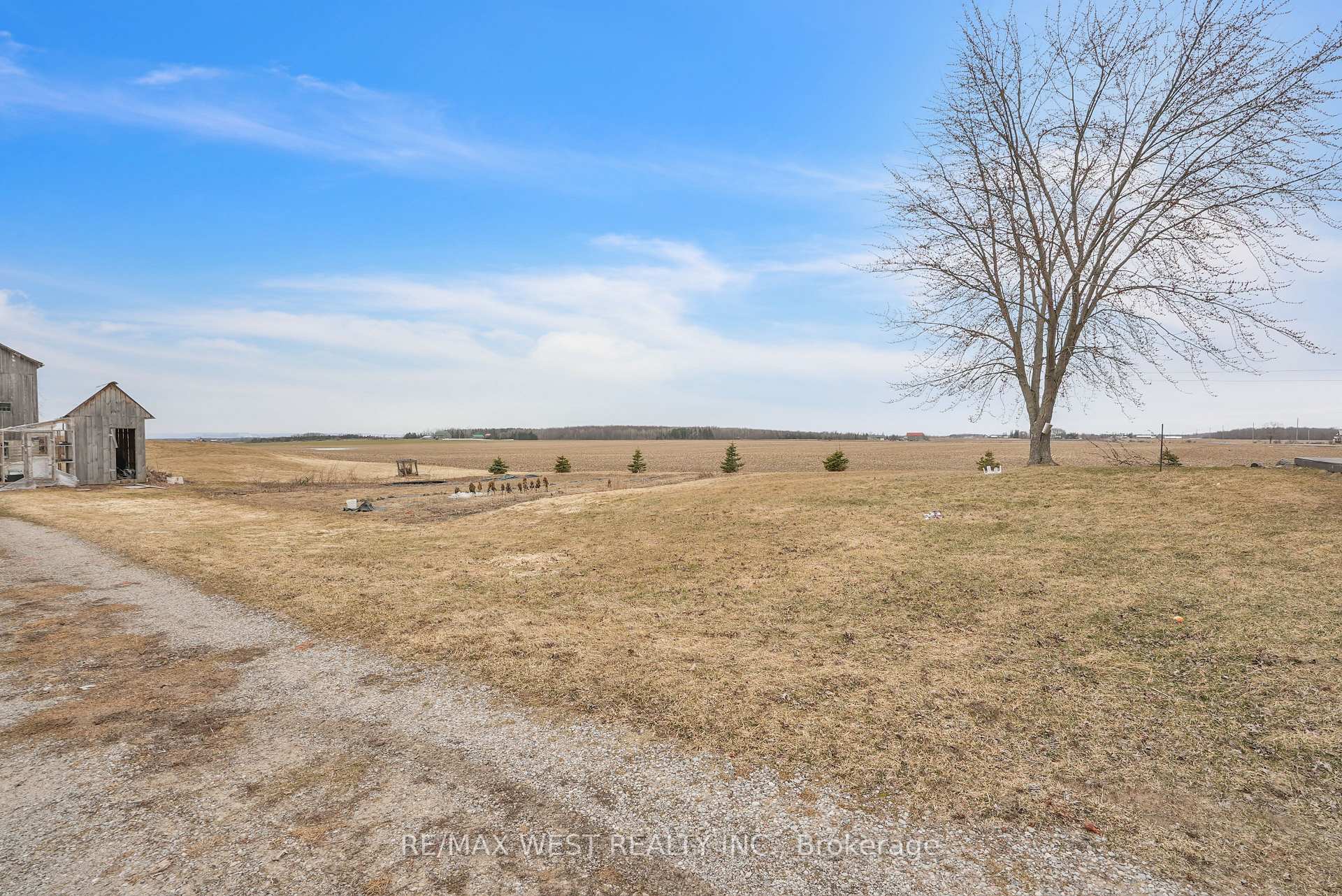 Photo 12 of 1940 Crossland Road, Springwater, Phelpston — HOMEH