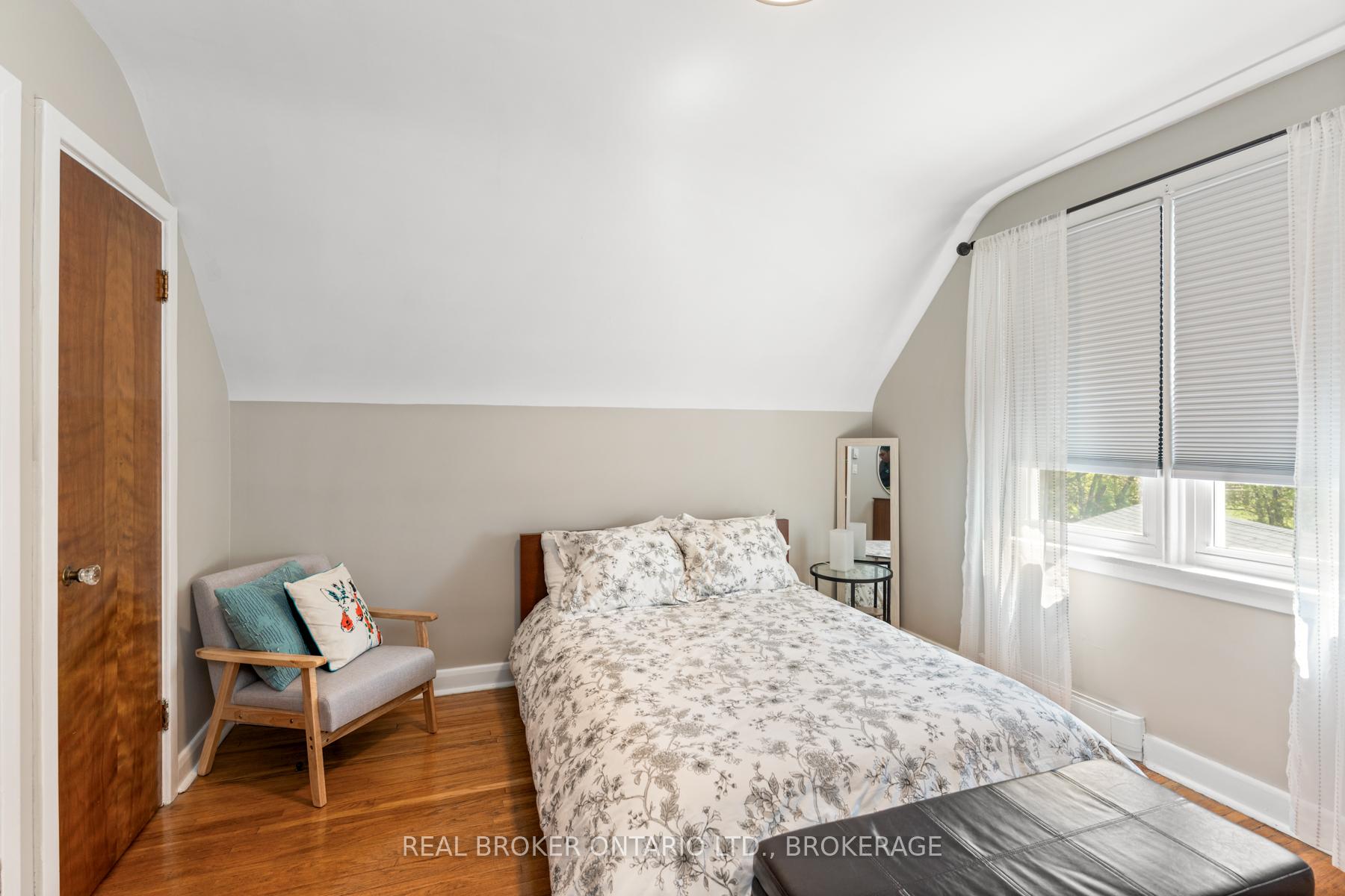 Photo 27 of 765 Alfred Crescent, Kingston, East of Sir John A. Blvd — HOMEH