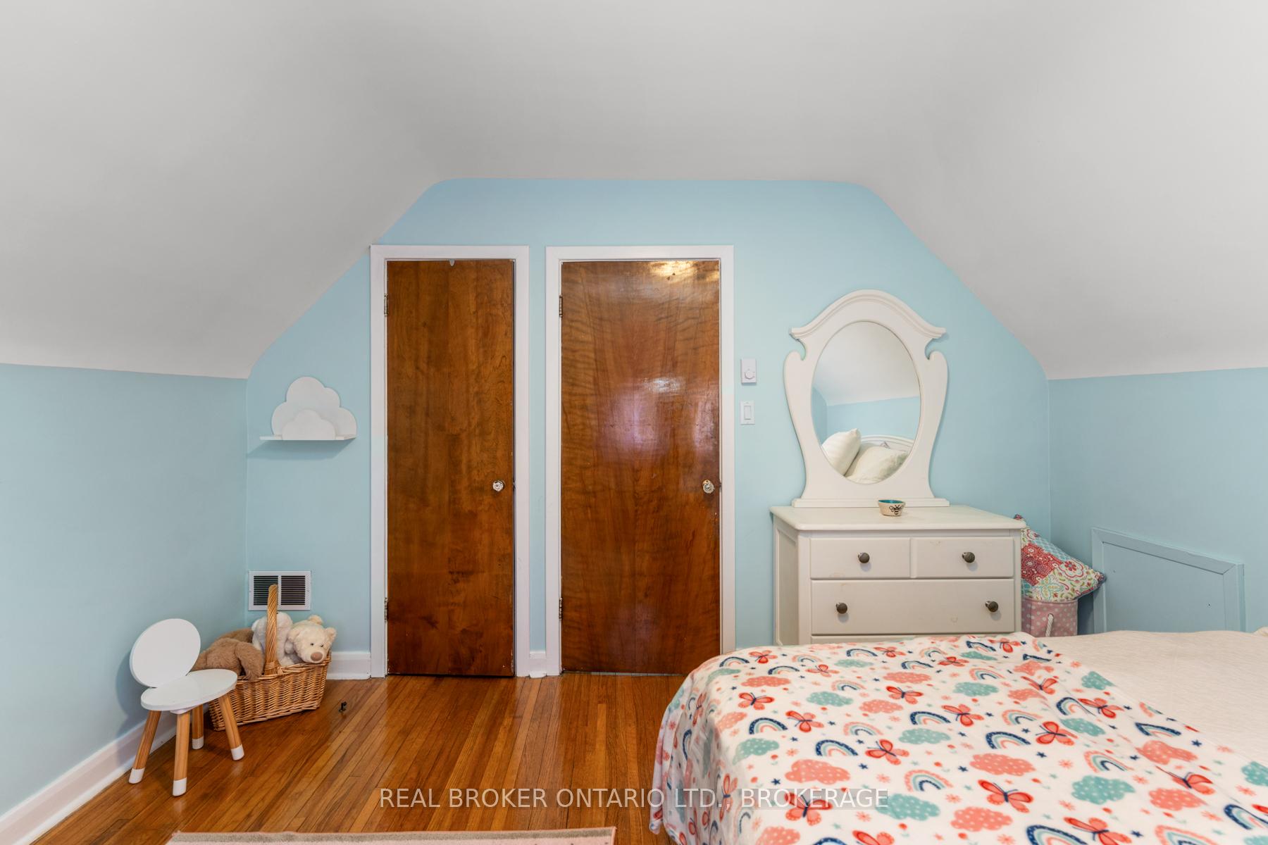 Photo 15 of 765 Alfred Crescent, Kingston, East of Sir John A. Blvd — HOMEH