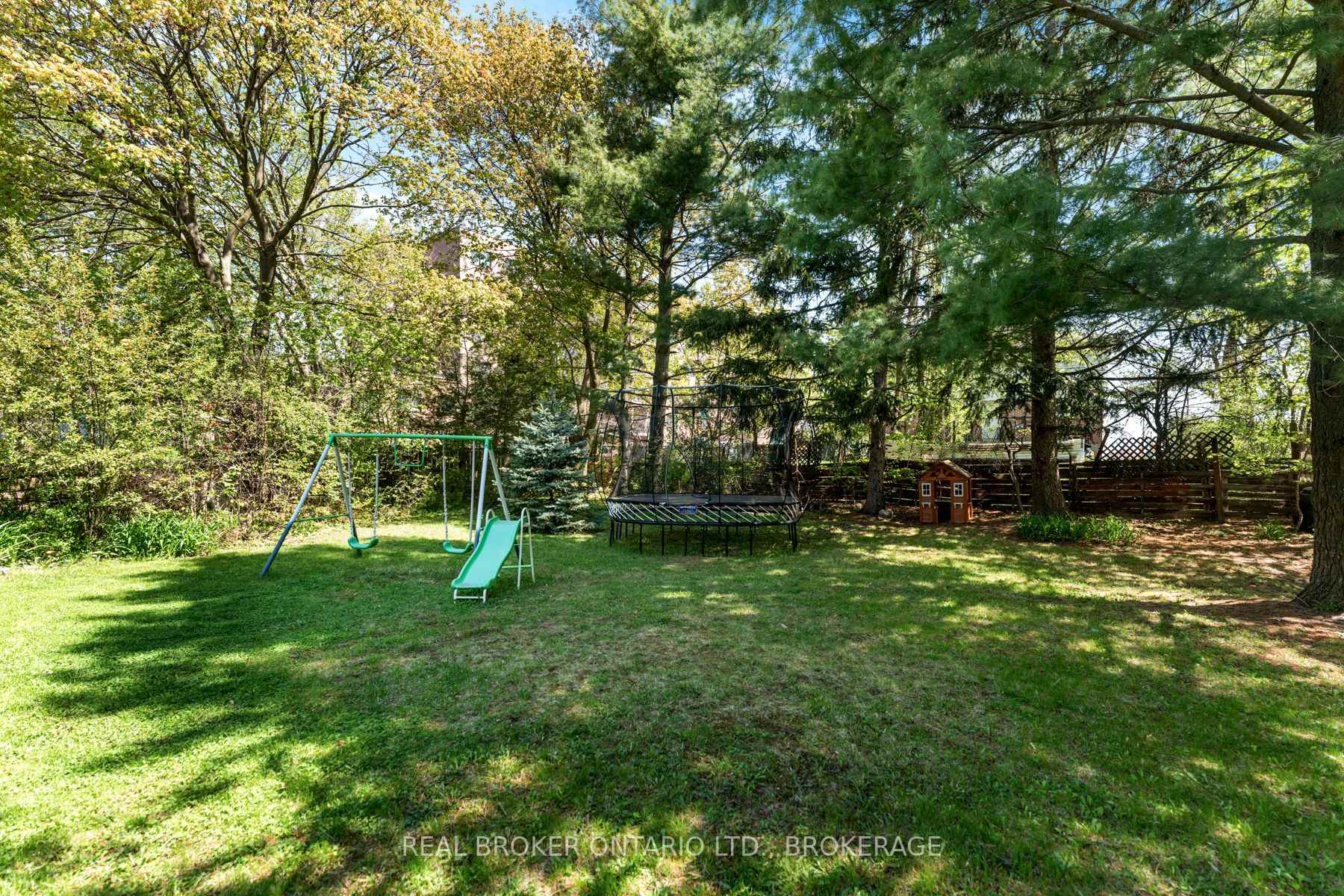 Photo 29 of 765 Alfred Crescent, Kingston, East of Sir John A. Blvd — HOMEH