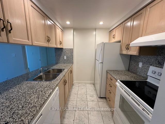Photo 3 of Unit 1222, 168 Simcoe Street, Toronto, Bay Street Corridor — HOMEH