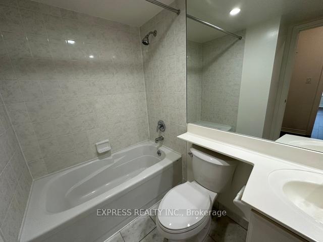 Photo 4 of Unit 1222, 168 Simcoe Street, Toronto, Bay Street Corridor — HOMEH