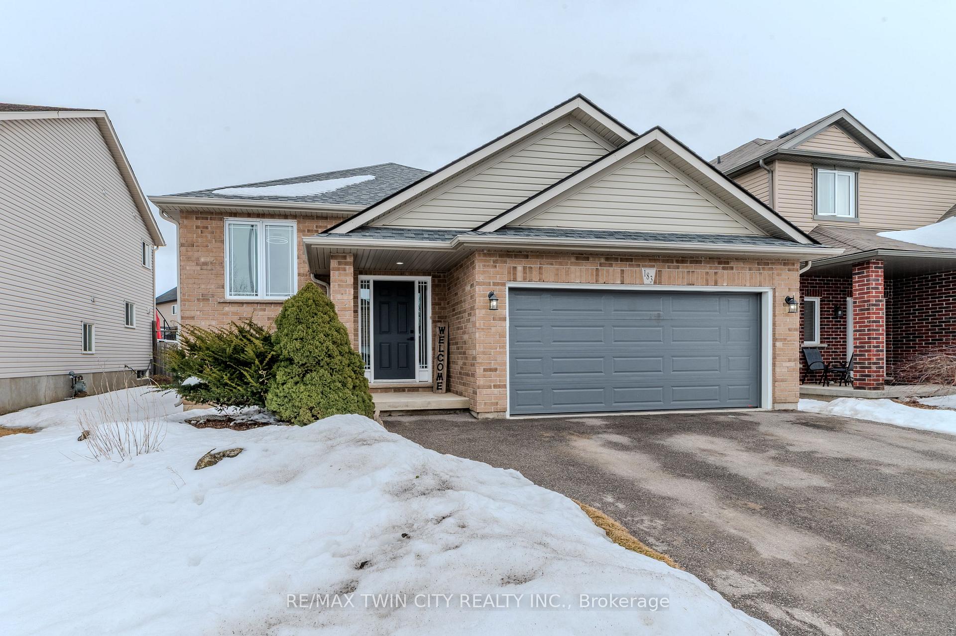 Photo 1 of 183 Mcguiness Drive, Brantford — HOMEH