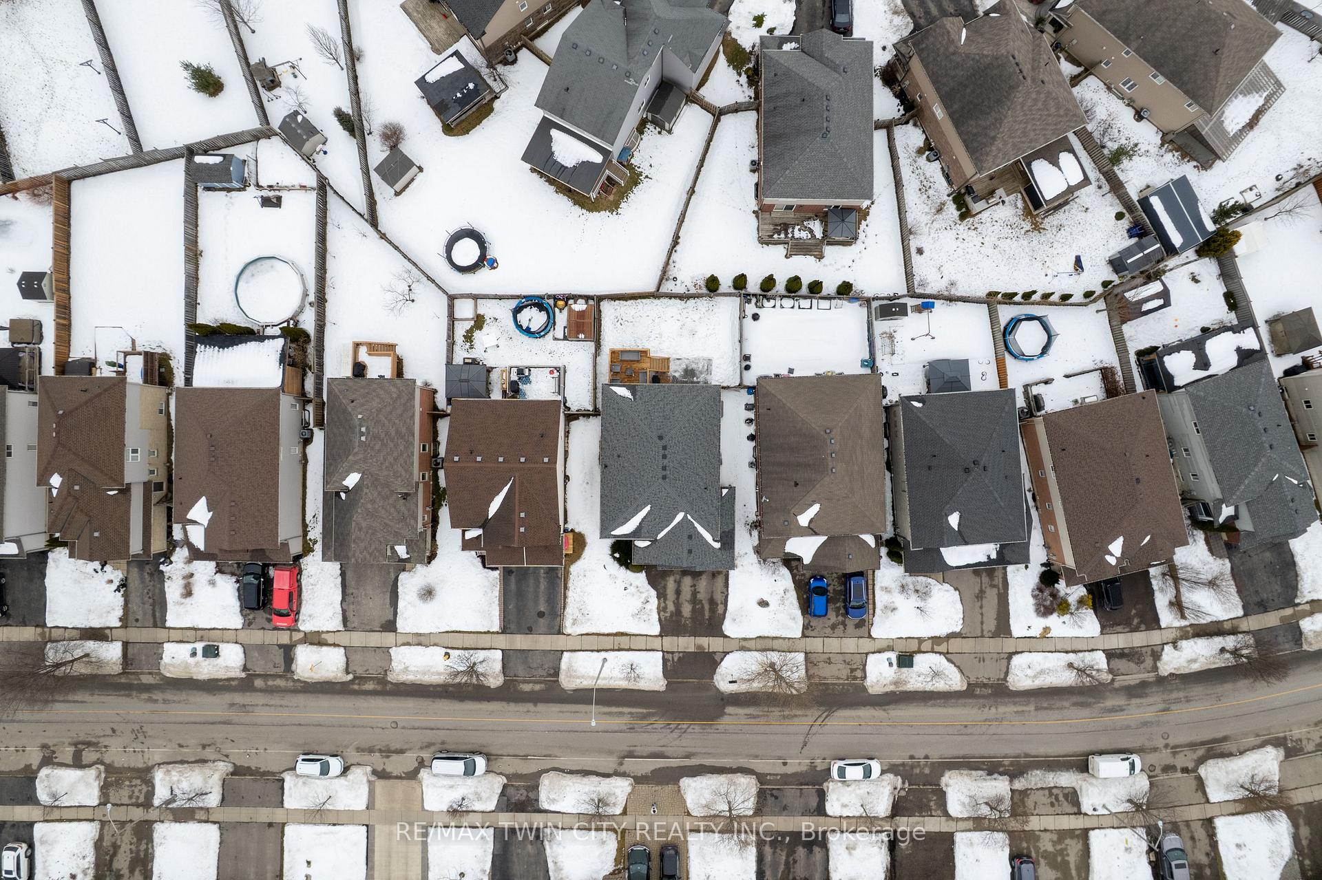 Photo 36 of 183 Mcguiness Drive, Brantford — HOMEH