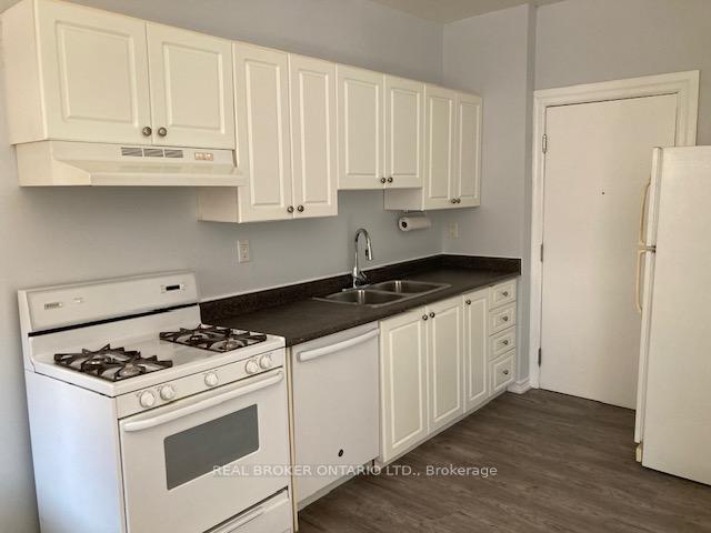 Photo 3 of Unit 302, 412 Jarvis Street, Toronto, Church-Yonge Corridor — HOMEH