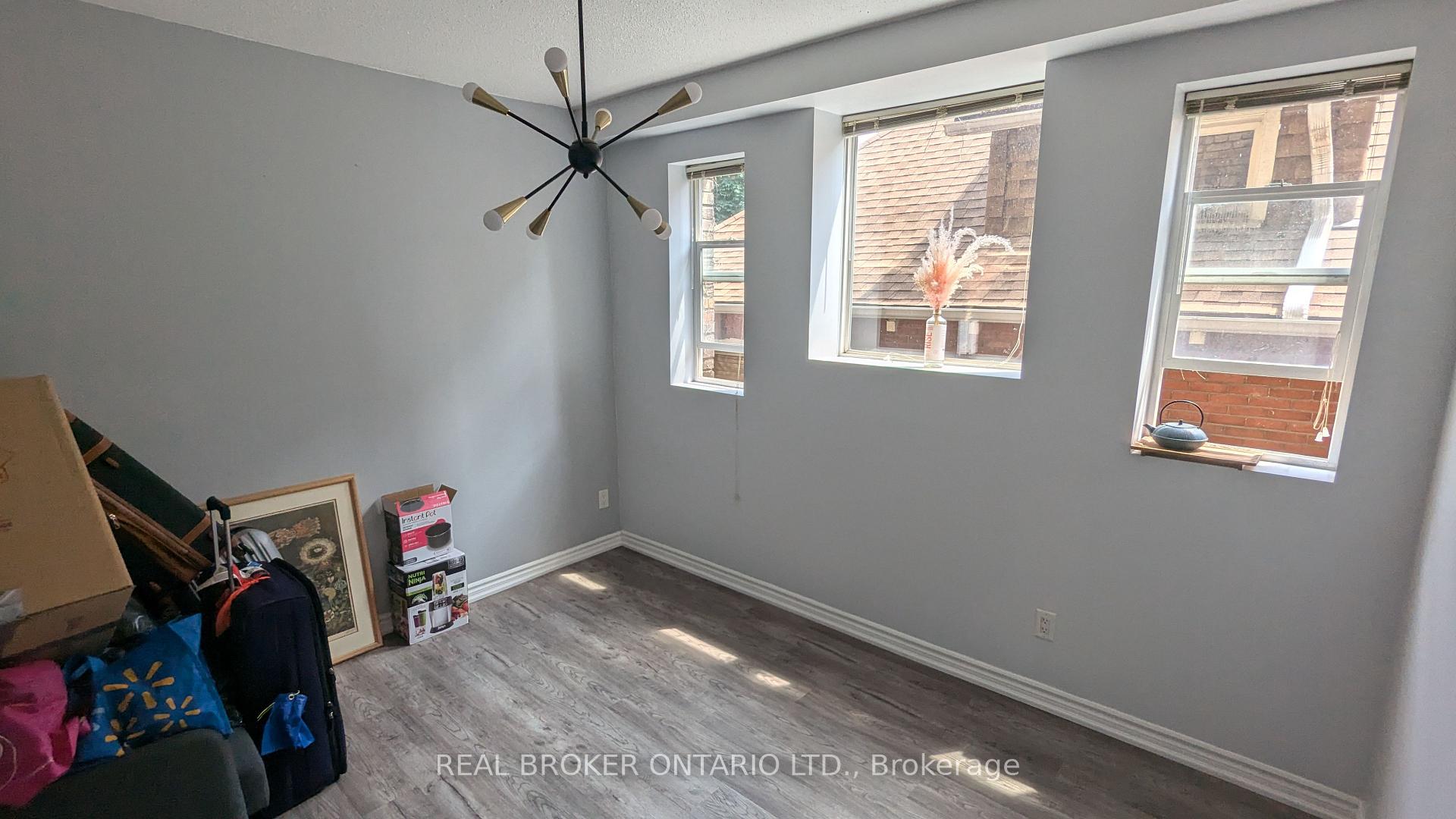 Photo 16 of Unit 302, 412 Jarvis Street, Toronto, Church-Yonge Corridor — HOMEH